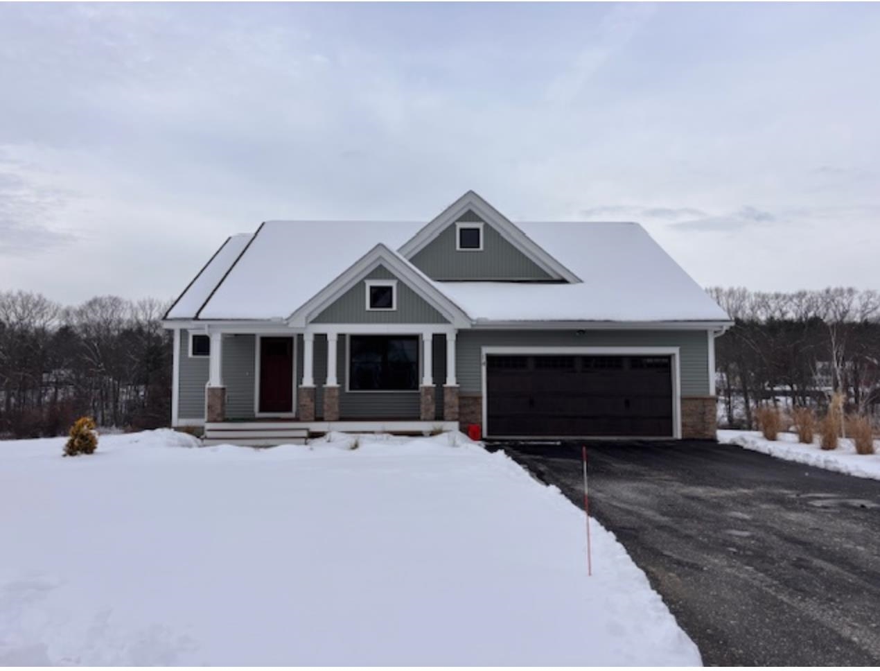 Homes for sale in Brentwood, NH | 14 Edgewater Cir #31, Brentwood, NH 03833 | MLS# 5045409