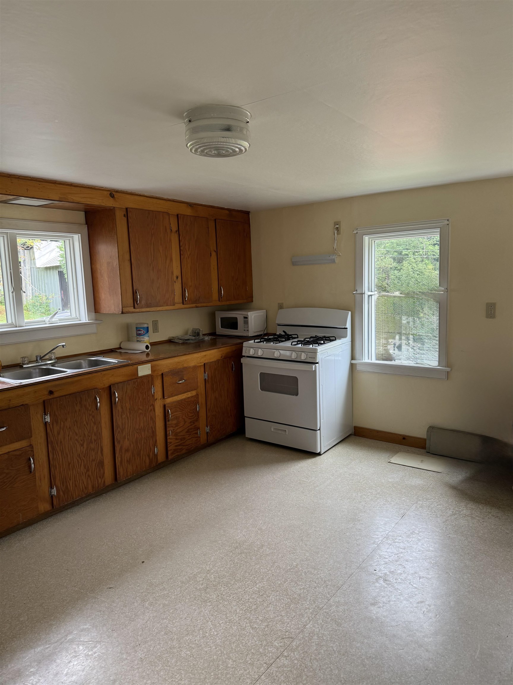 Homes for sale in Starksboro, VT | 196 Lafayette Rd, Starksboro, VT 05443 | MLS# 5045440