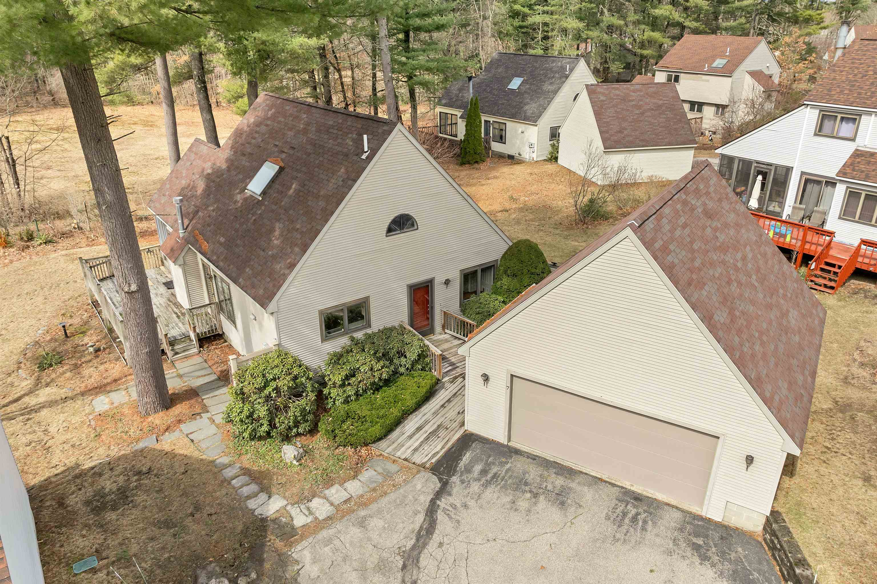 MLS 5045483: 7 Quails Way, Merrimack NH