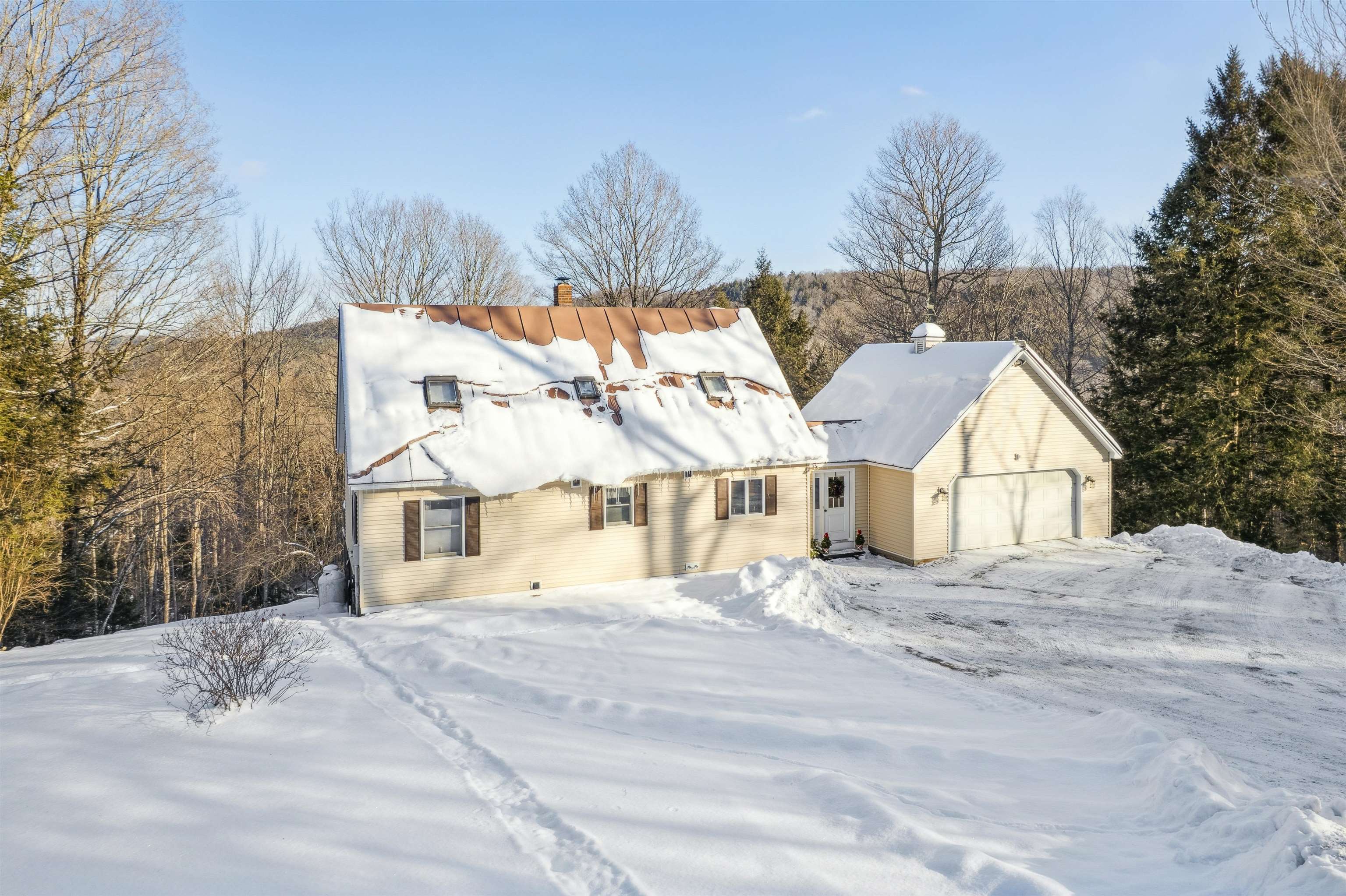 Homes for sale in Barnard, VT | 530 West Rd, Barnard, VT 05031 | MLS# 5045507