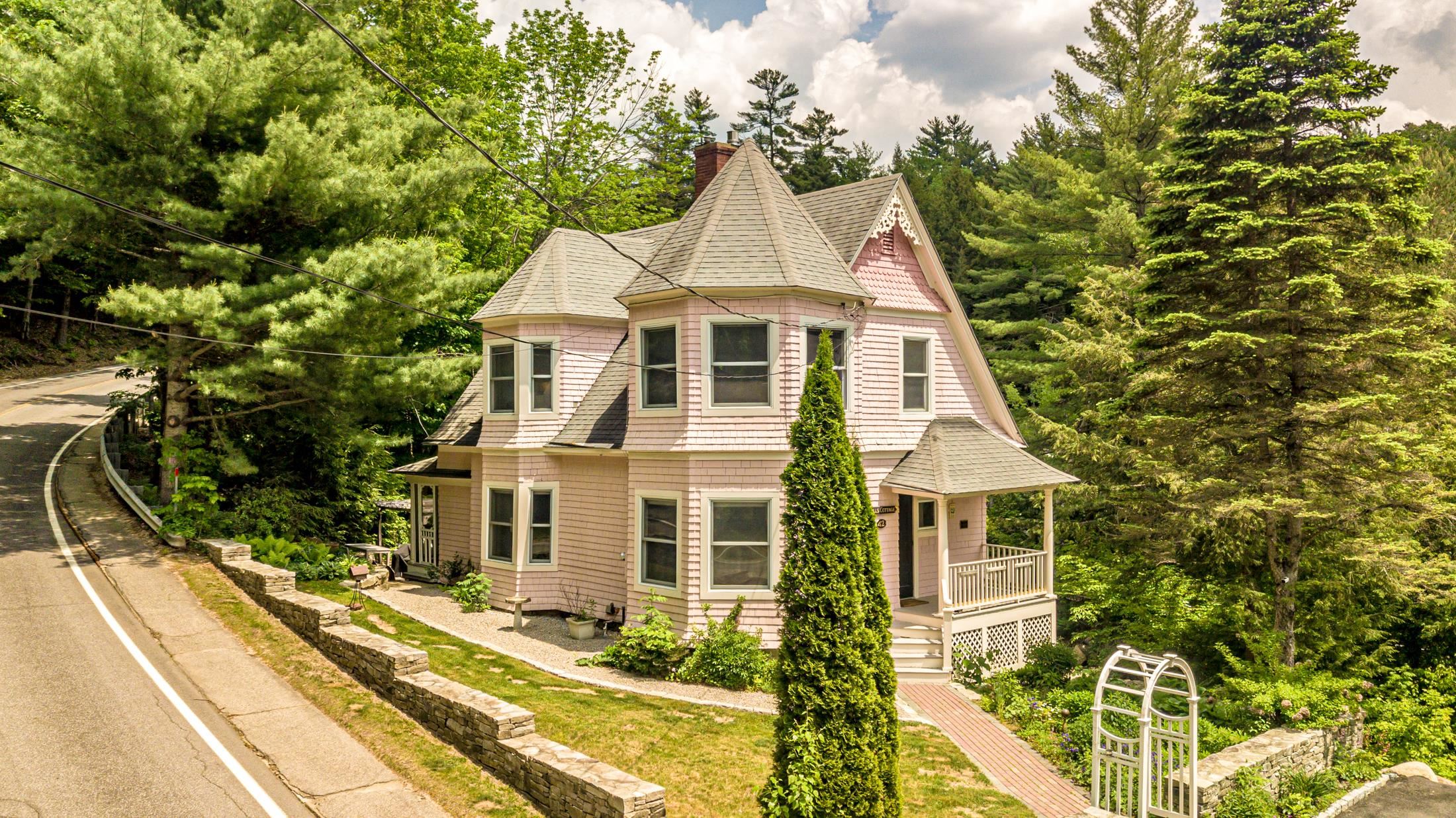 Homes for sale in Jackson, NH | 42 Carter Notch Rd, Jackson, NH 03846 | MLS# 5045570