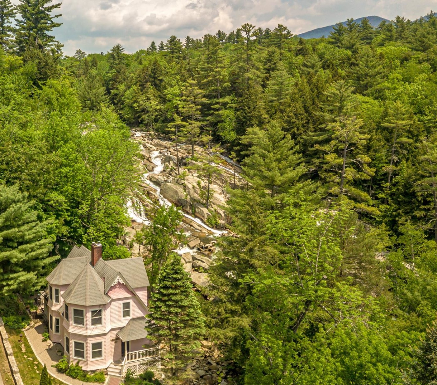 Homes for sale in Jackson, NH | 42 Carter Notch Rd, Jackson, NH 03846 | MLS# 5045570