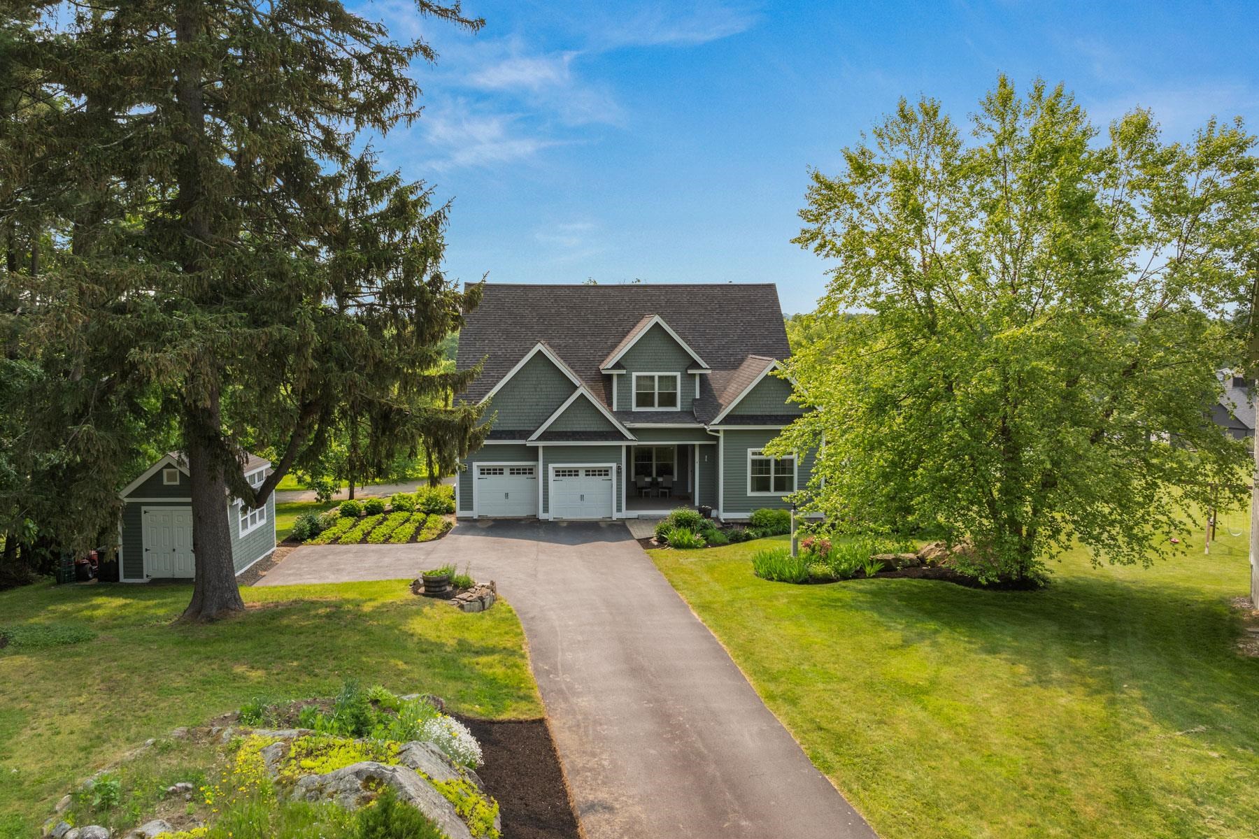 Homes for sale in Dover, NH | 4 Winterberry Dr, Dover, NH 03820 | MLS# 5045628