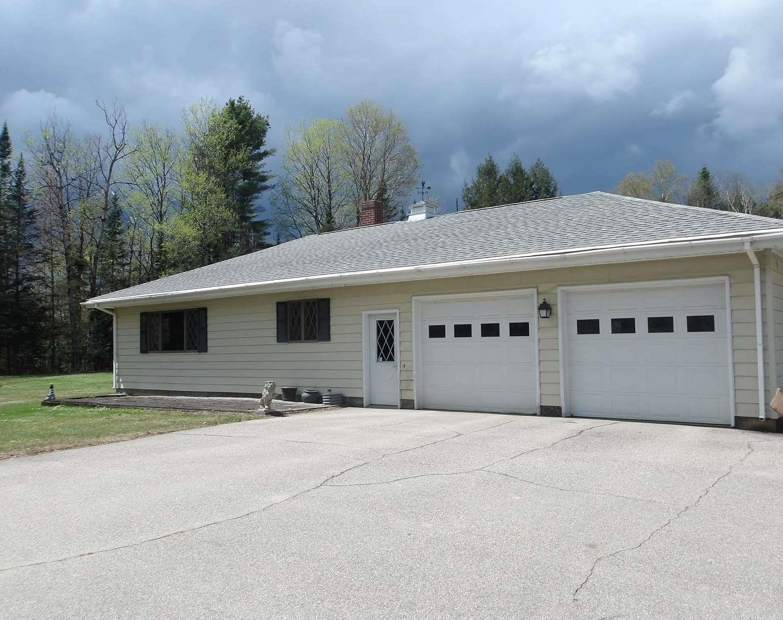 Lyndon VT Home for sale $$325,000 $215 per sq.ft.