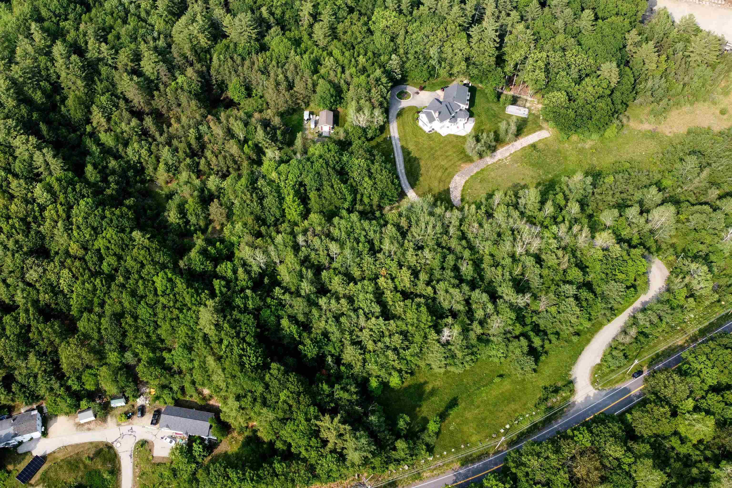 464 Wadleigh Falls Rd, Newmarket, NH 03857