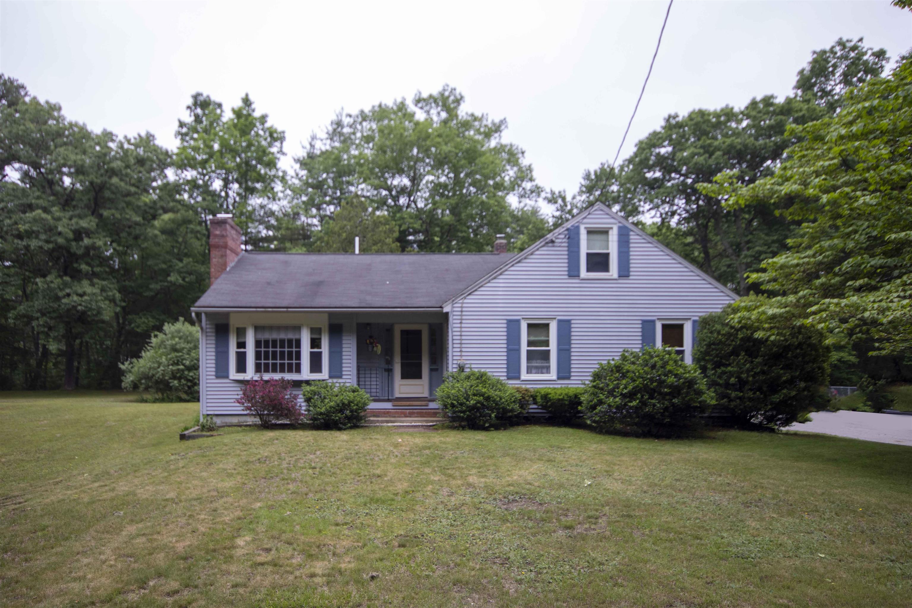 MLS 5045759: 105 Lawrence Road, Salem NH