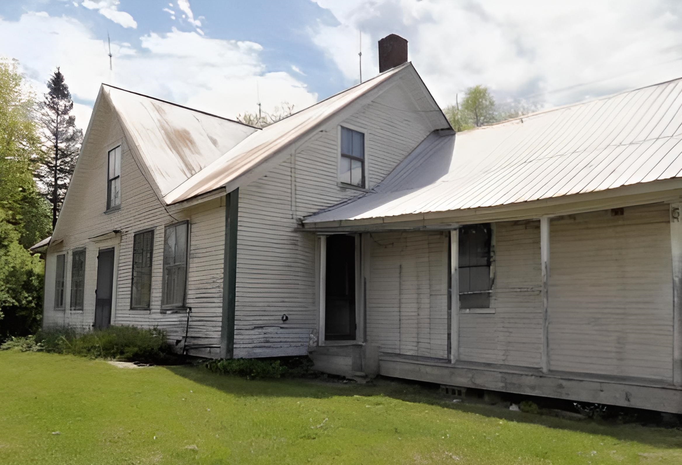 Duxbury VT Home for sale $$275,000 $180 per sq.ft.