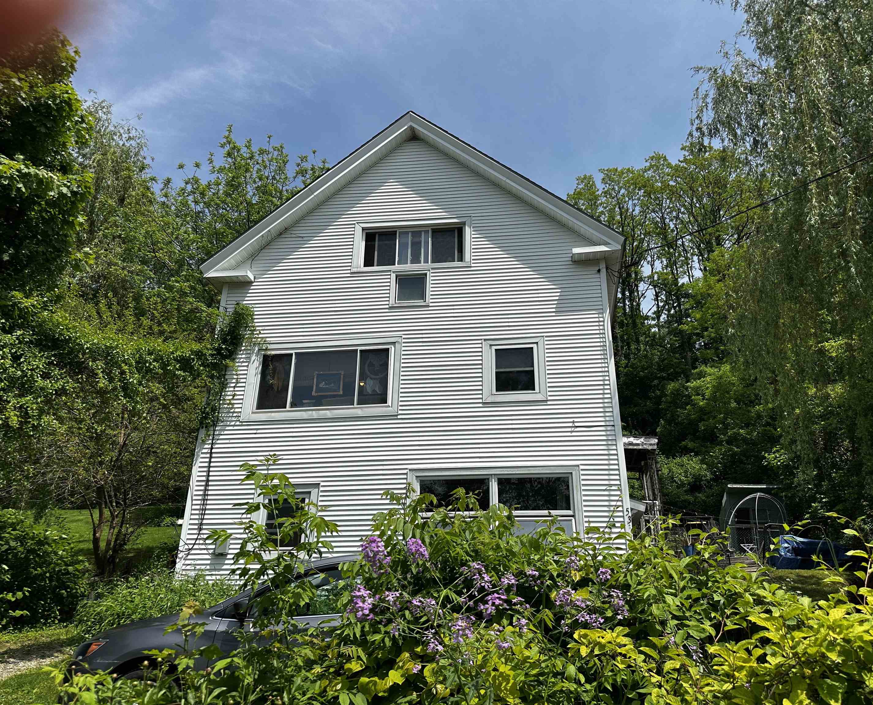 Middlebury VT Home for sale $$325,000 $187 per sq.ft.