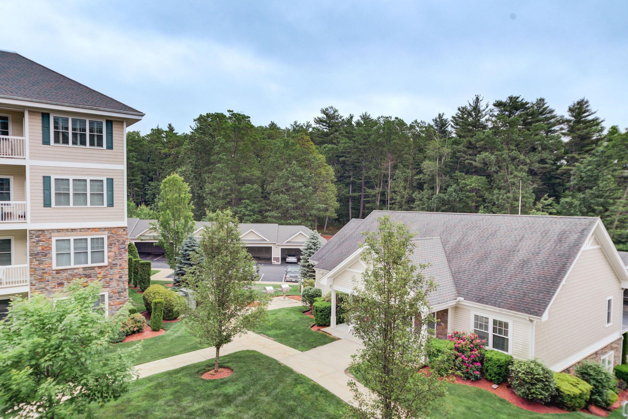 MLS 5045873: 10 Braemoor Woods Road-Unit 308, Salem NH