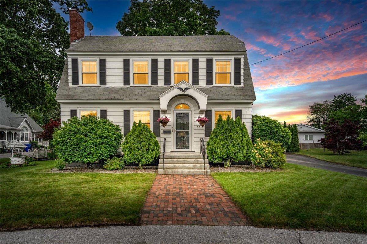 Homes for sale in Manchester, NH | 165 Taylor St, Manchester, NH 03103 | MLS# 5045874