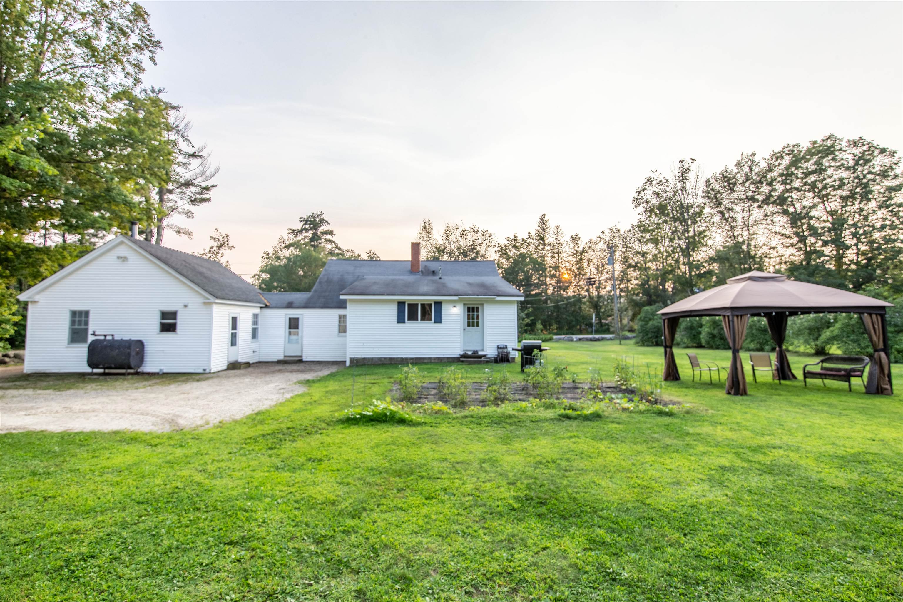 Homes for sale in Tamworth, NH | 83 Tamworth Rd, Tamworth, NH 03886 | MLS# 5046026