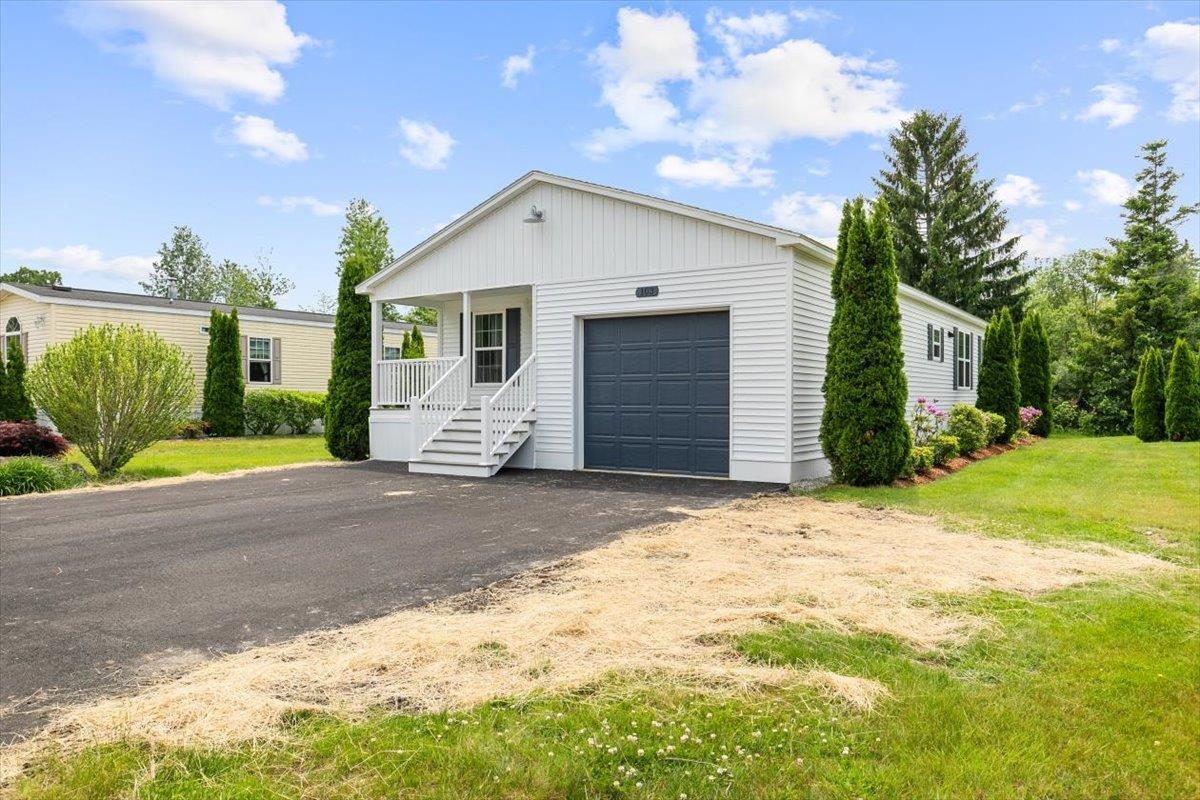 Homes for sale in Portsmouth, NH | 103 Bluefish Blvd, Portsmouth, NH 03801 | MLS# 5046163