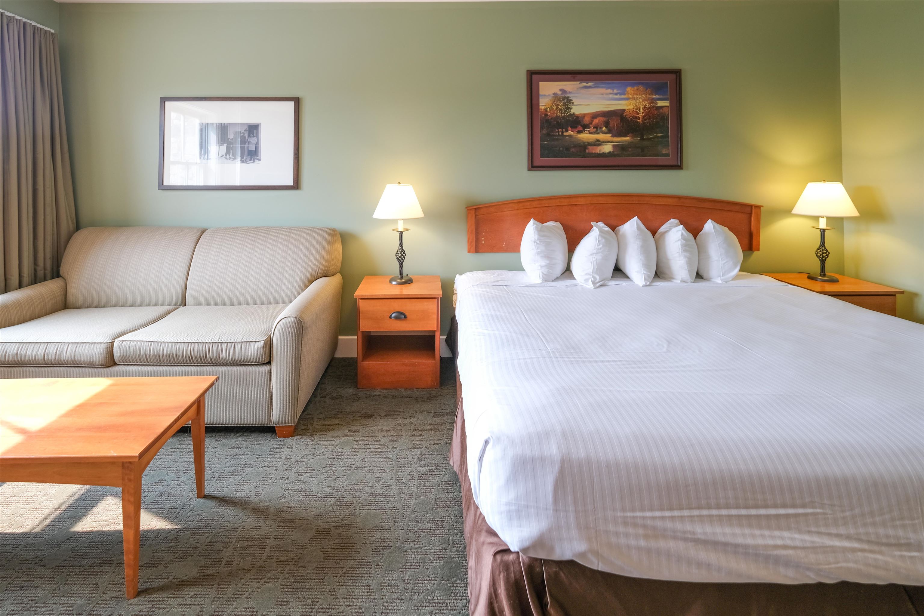 King Bedroom 23412615