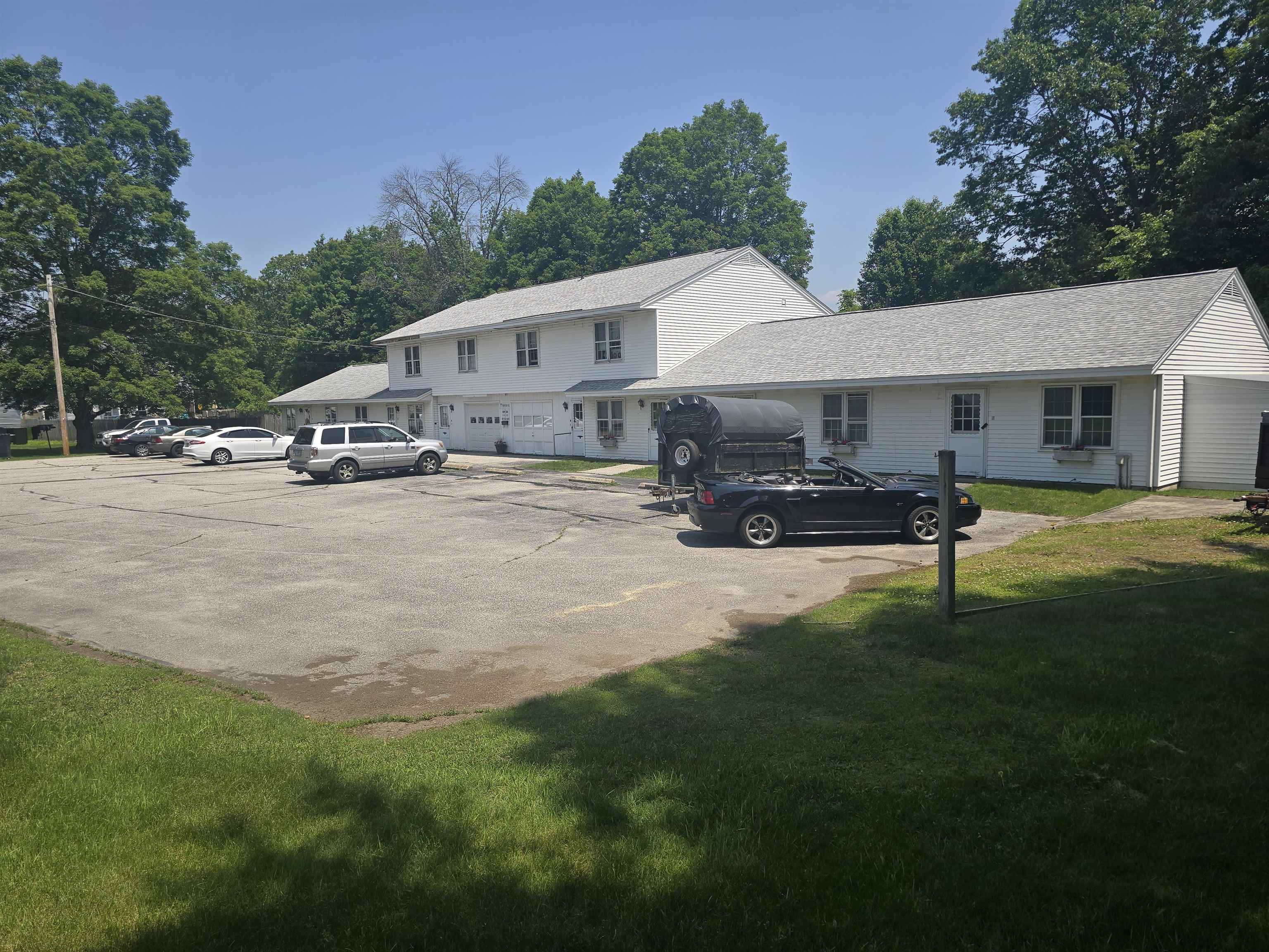 CHARLESTOWN NH Charlestown_NH for sale $Multi-Family For Lease: $1,550