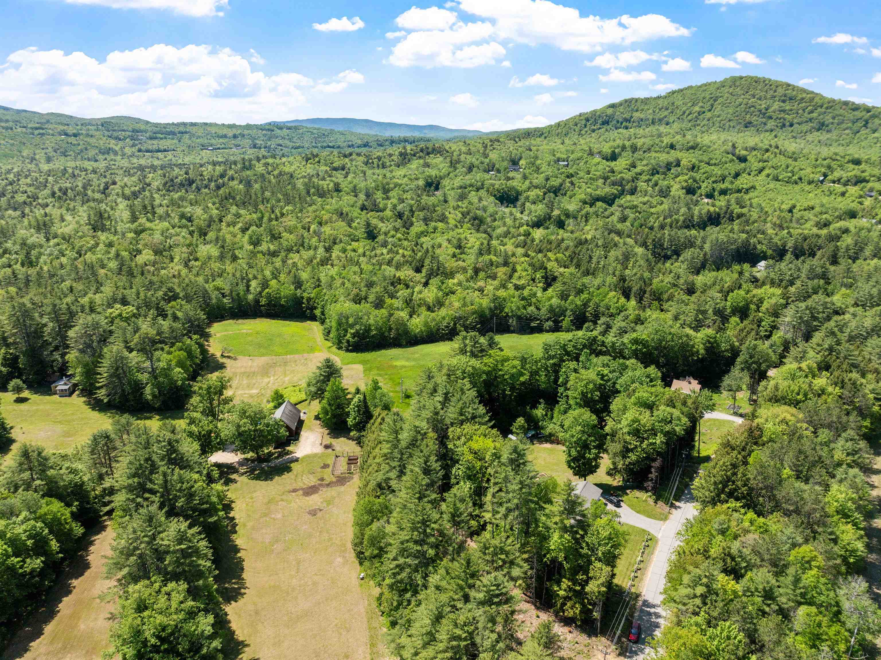 115 Adams Farm Rd, Thornton, NH 03285