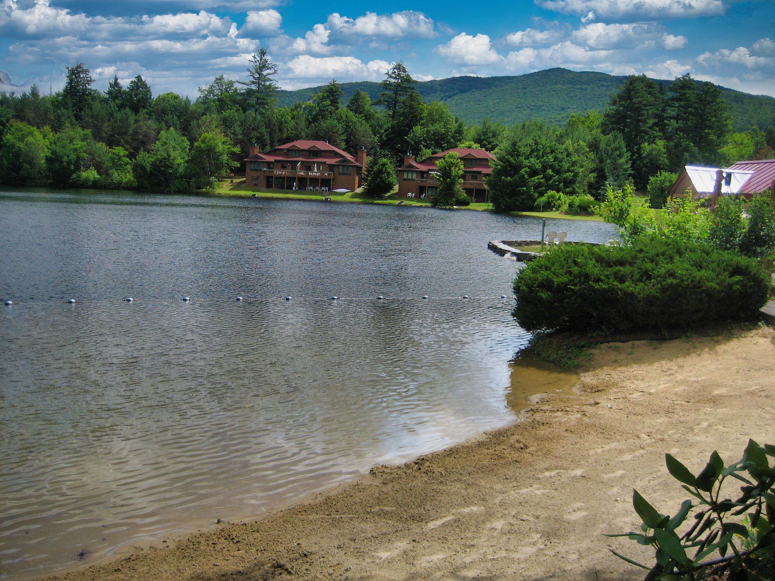 Homes for sale in Woodstock, NH | 164 Deer Park Dr #173A, Woodstock, NH 03262 | MLS# 5046439