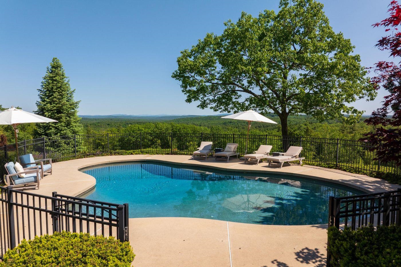 Homes for sale in Hopkinton, NH | 541 South Rd, Hopkinton, NH 03229 | MLS# 5046585