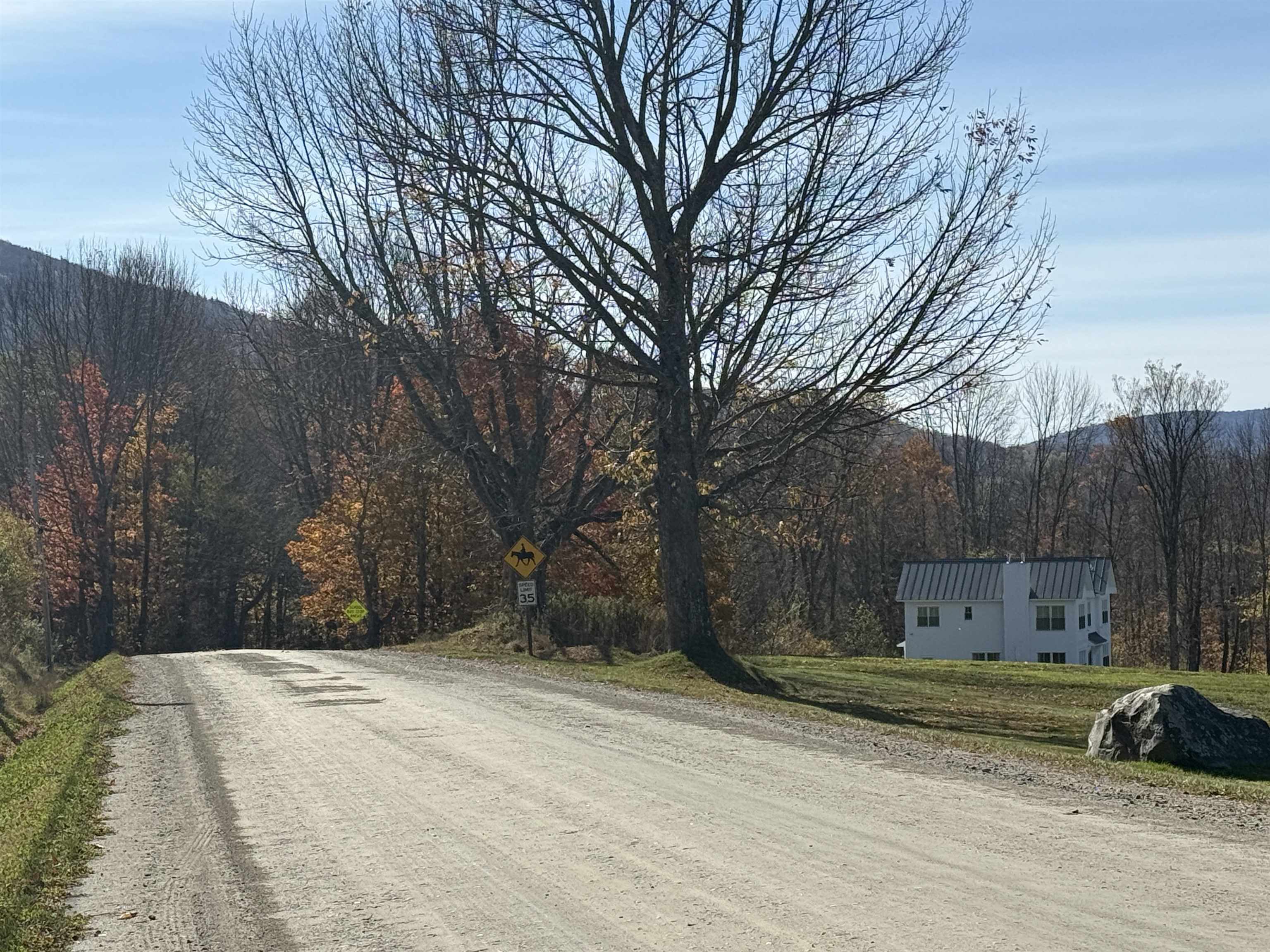 NEIGHBORS TO THE SOUTH 24312489