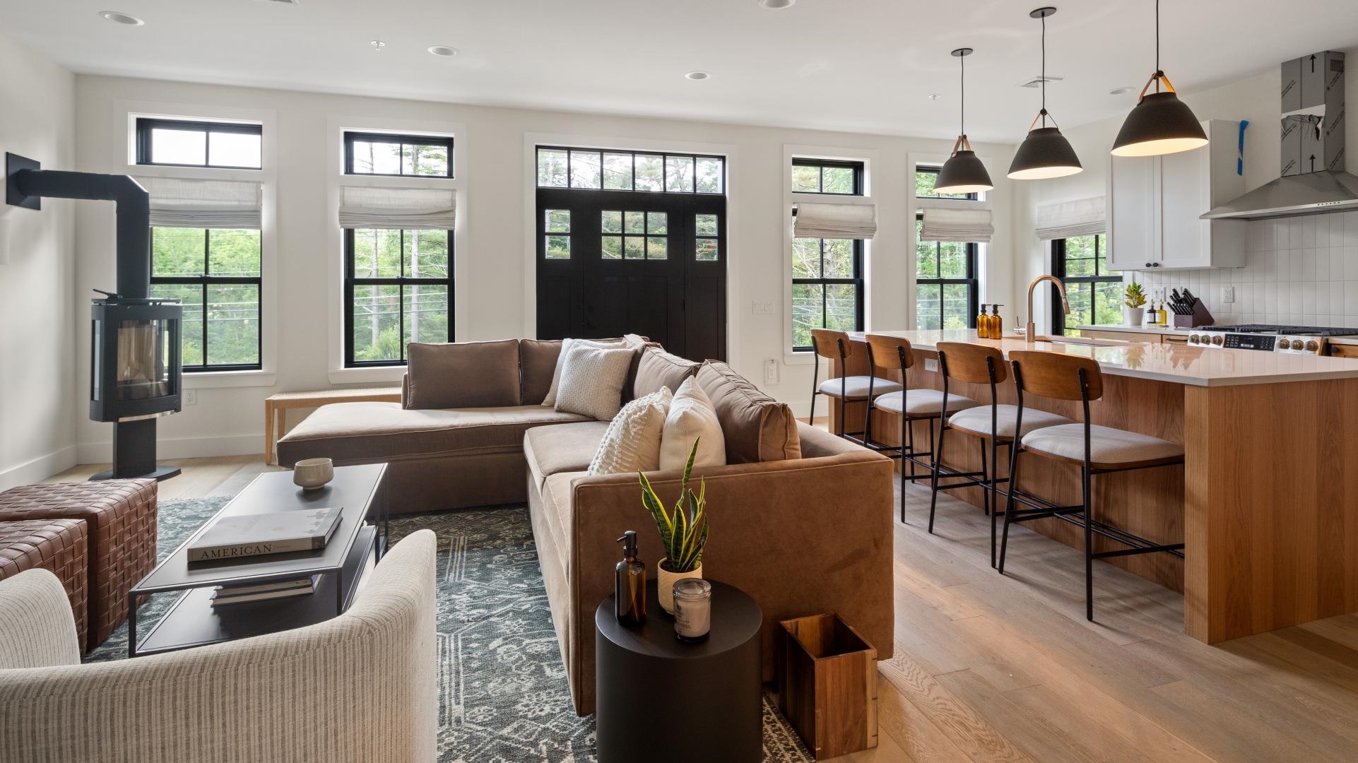 Homes for sale in Stowe, VT | 3148 Mountain Rd #B, Stowe, VT 05672 | MLS# 5046738