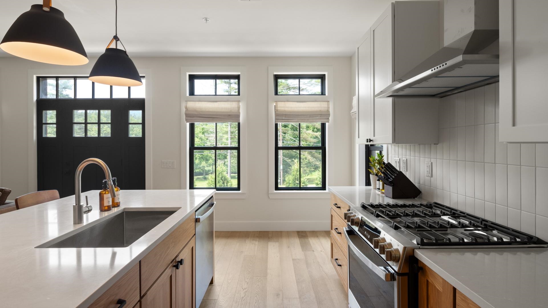 Homes for sale in Stowe, VT | 3148 Mountain Rd #B, Stowe, VT 05672 | MLS# 5046738