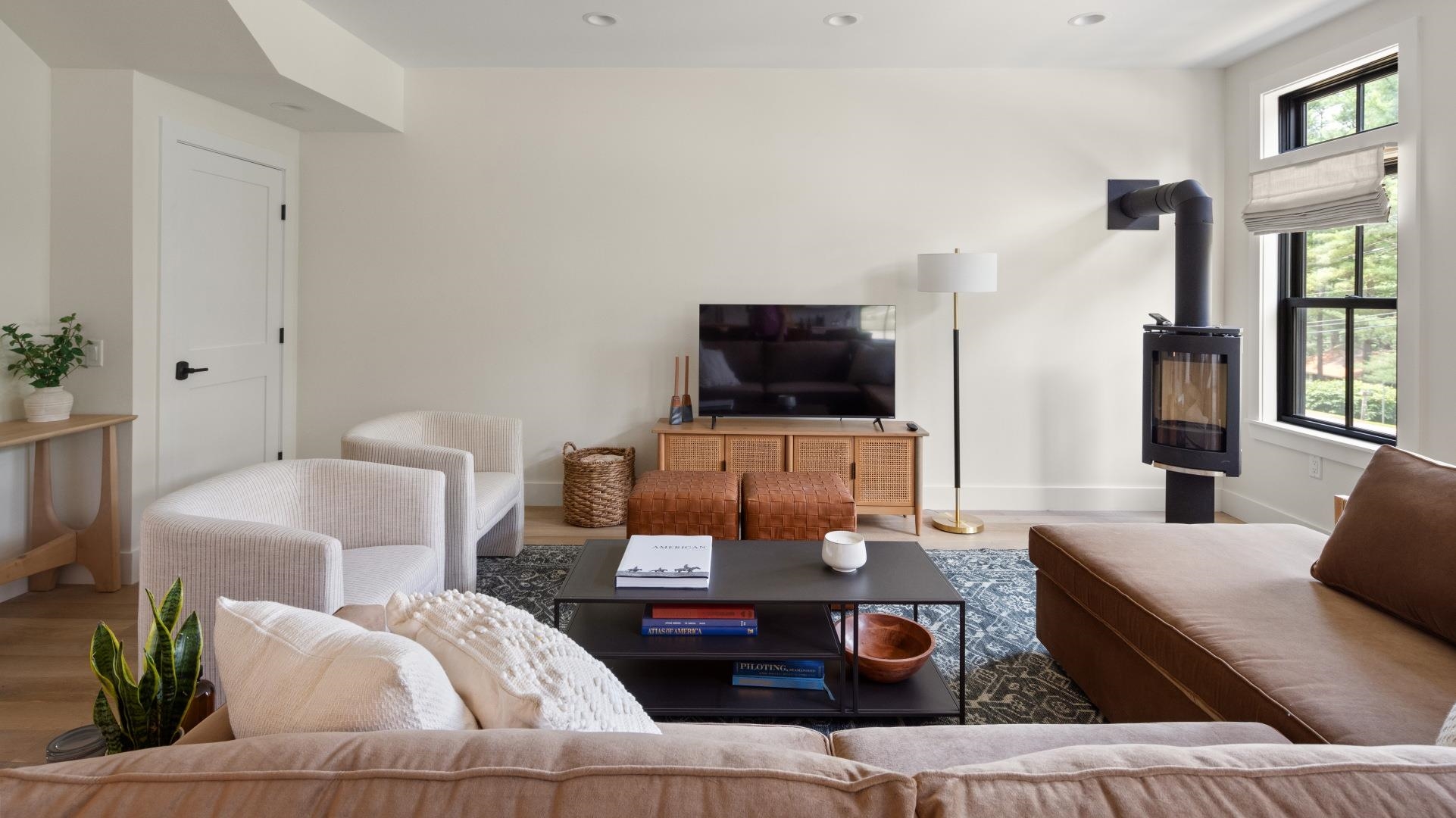 Homes for sale in Stowe, VT | 3148 Mountain Rd #B, Stowe, VT 05672 | MLS# 5046738