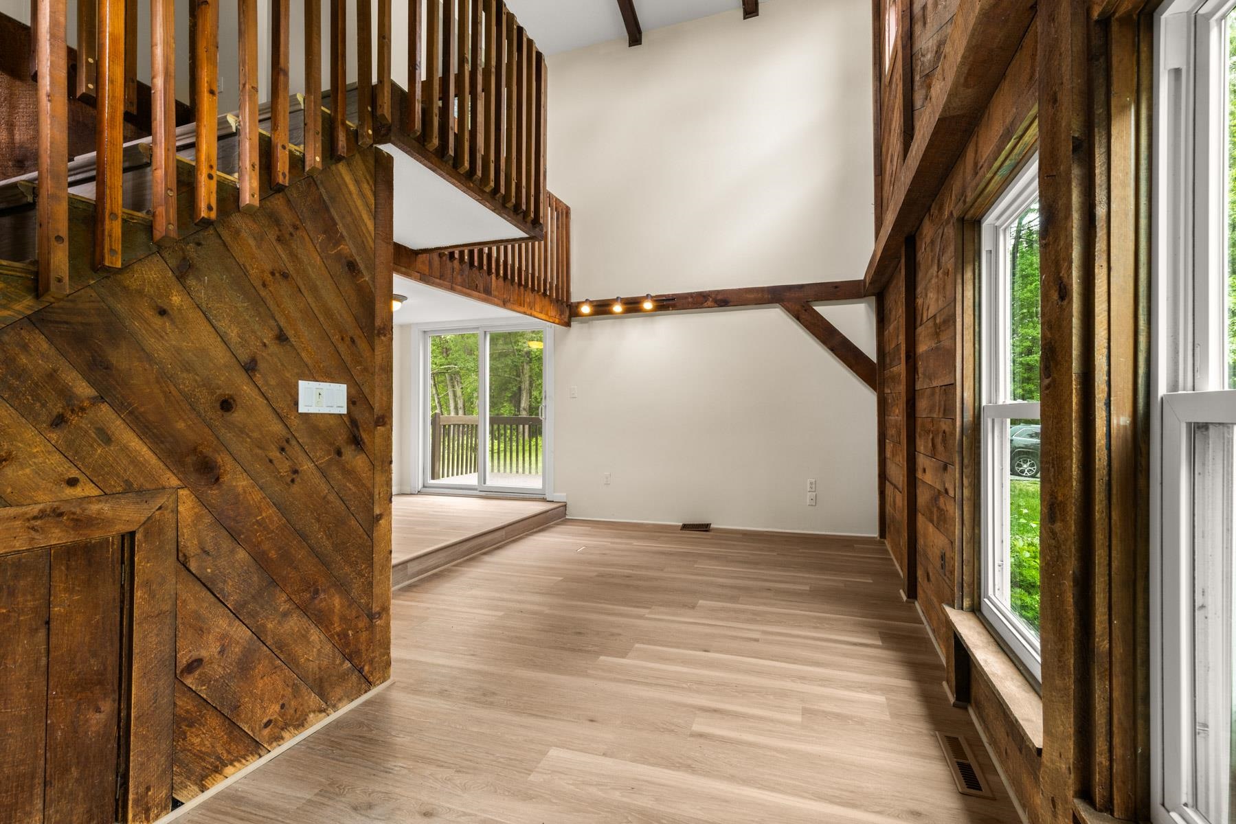 267 Pioneer Rd, Rye, NH 03870