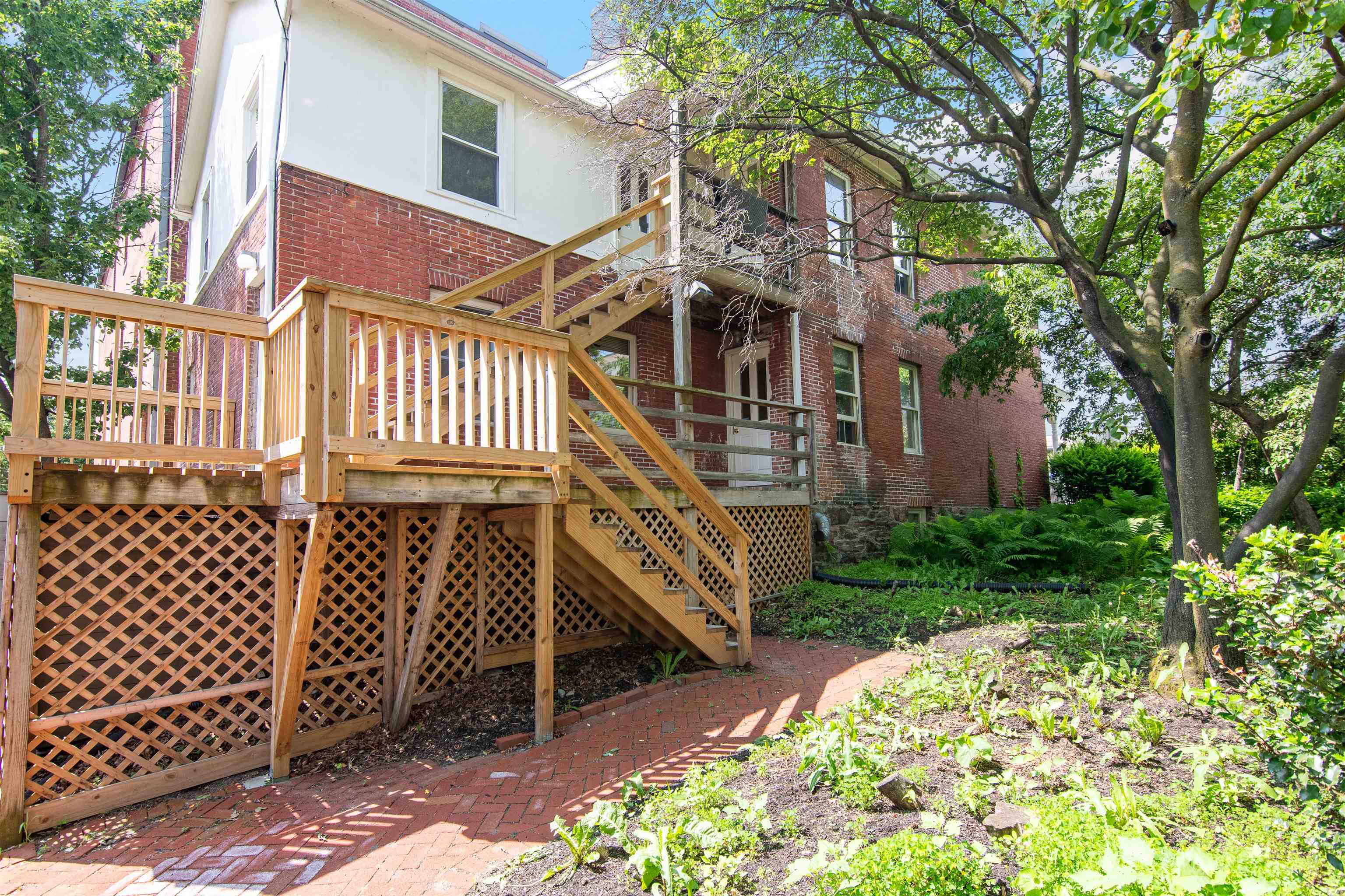 Homes for sale in Burlington, VT | 89 College St #Unit A-2, Burlington, VT 05401 | MLS# 5046844