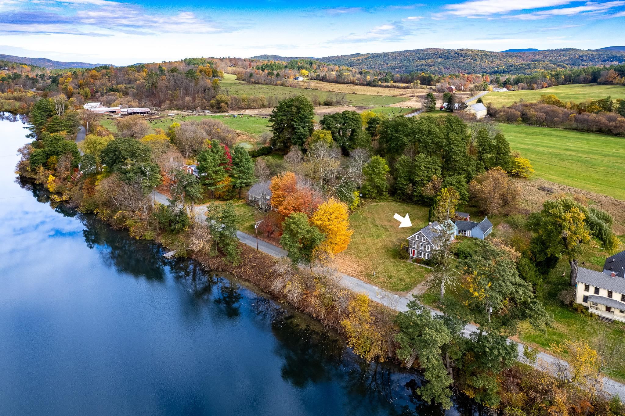 LYME NH Lake House for sale $$840,000 | $370 per sq.ft.