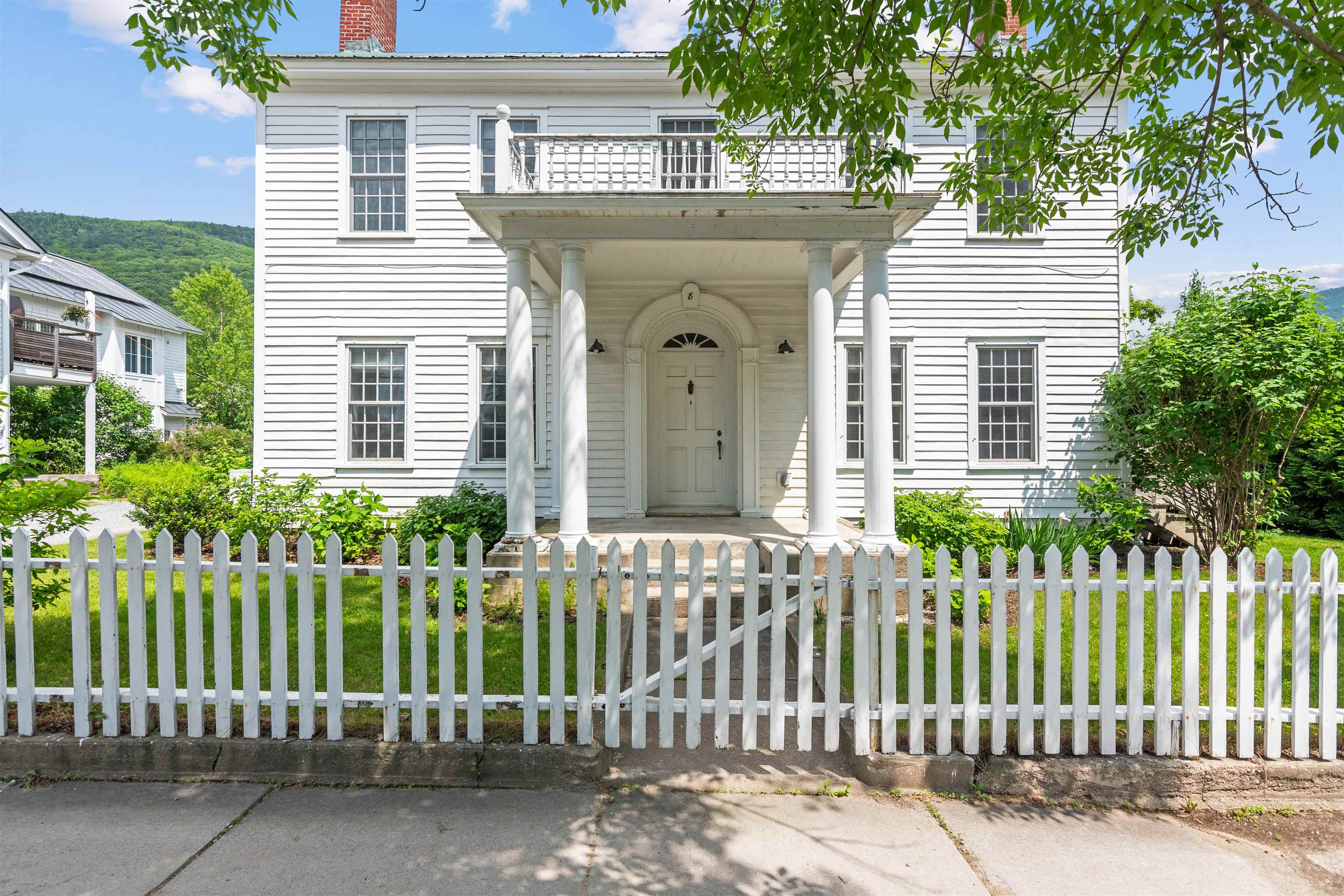 Bristol VT Condo for sale $$425,000 $283 per sq.ft.