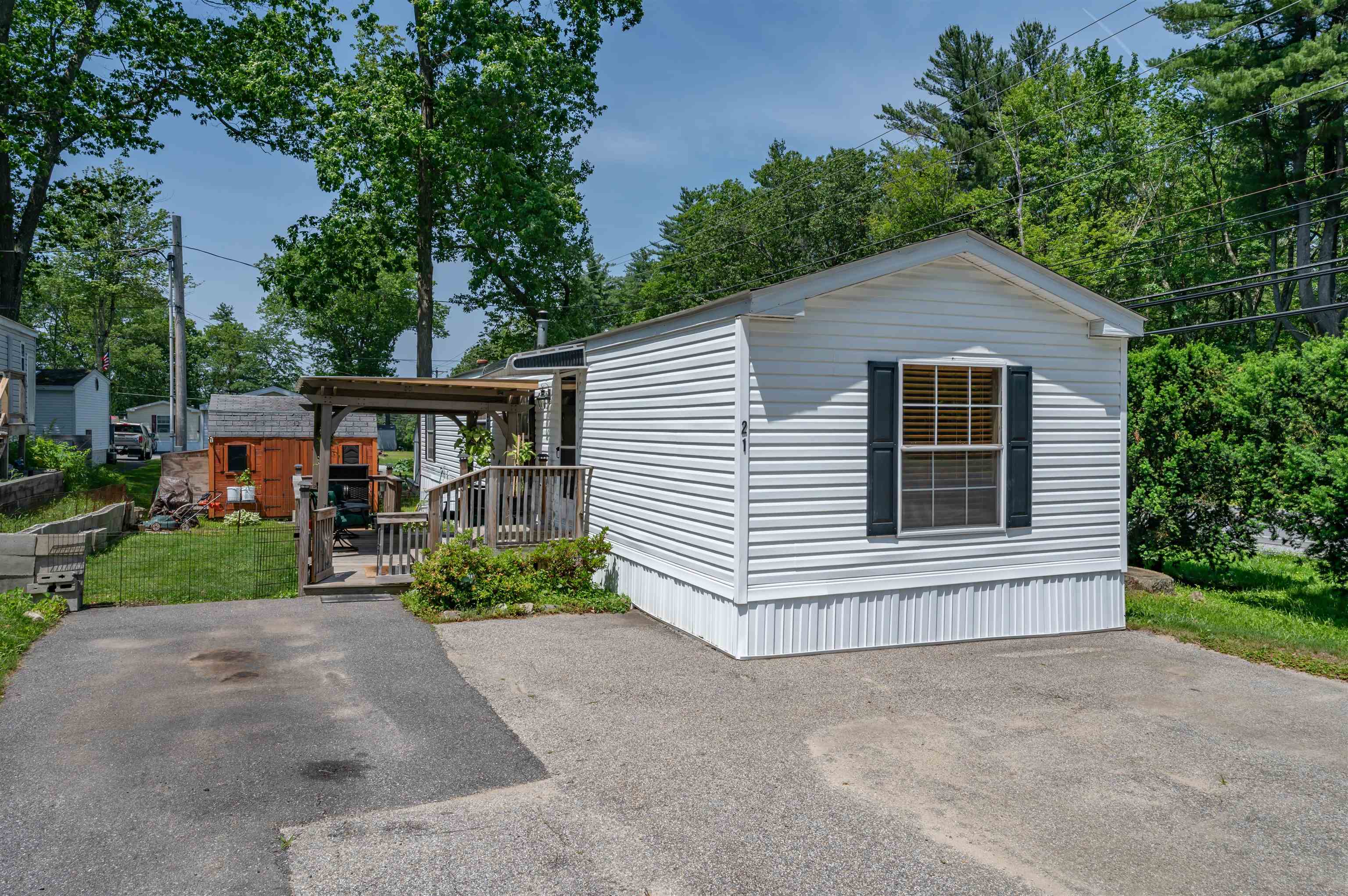 Homes for sale in Derry, NH | 139 Rockingham Rd #21, Derry, NH 03038 | MLS# 5046937