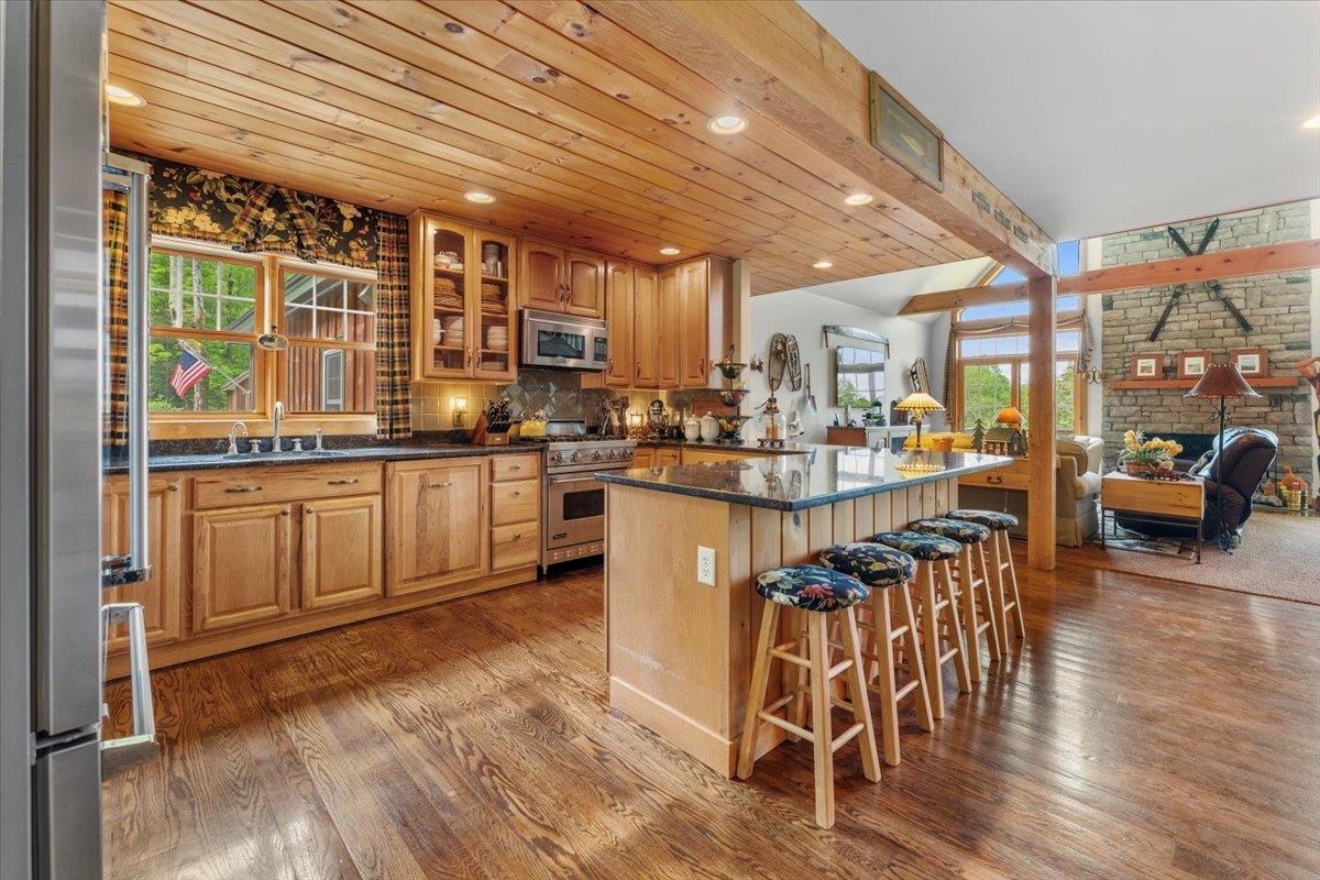 Homes for sale in Dover, VT | 42 Sugar House Rd, Dover, VT 05356 | MLS# 5046987