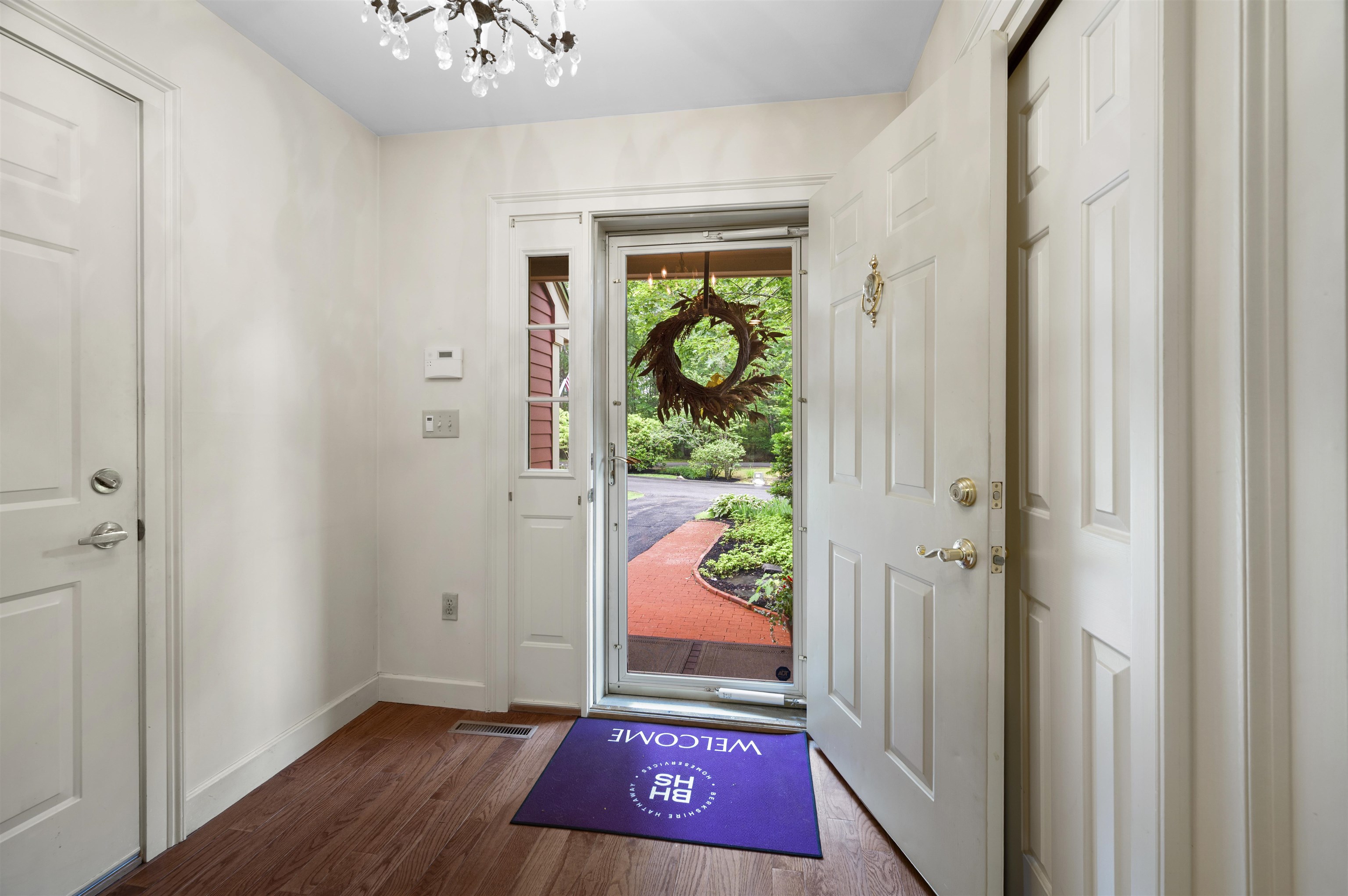 Homes for sale in Stratham, NH | 60 Peninsula Dr, Stratham, NH 03885 | MLS# 5047274