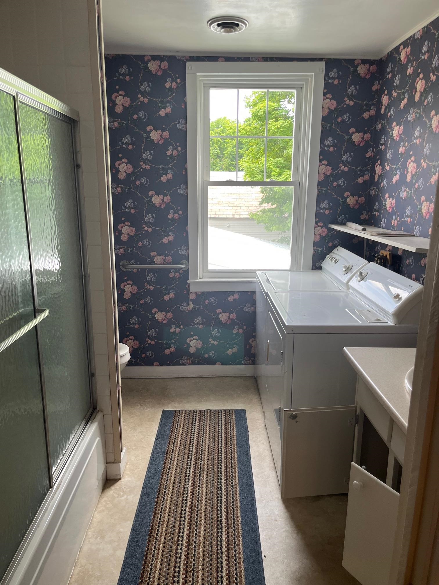 Washer & Dryer in Bath