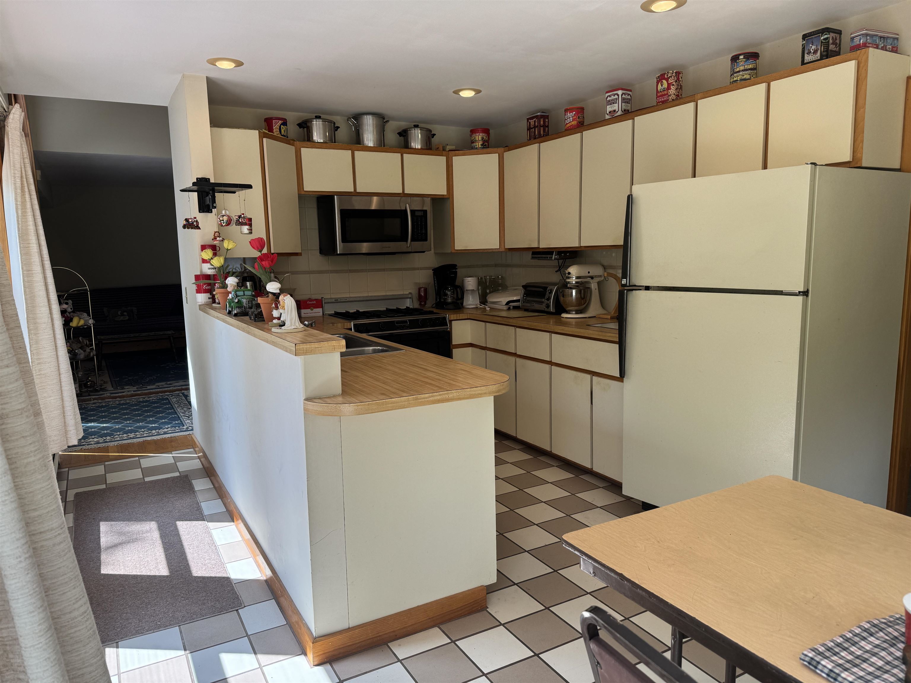 Homes for sale in Ossipee, NH | 6 Laurel Rd, Ossipee, NH 03814 | MLS# 5047342