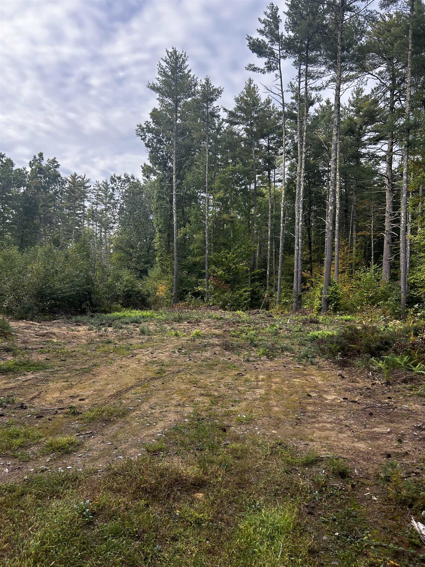 Amherst NH Land for sale $$380,000 | 2.1 Acres  | Price Per Acre $0 