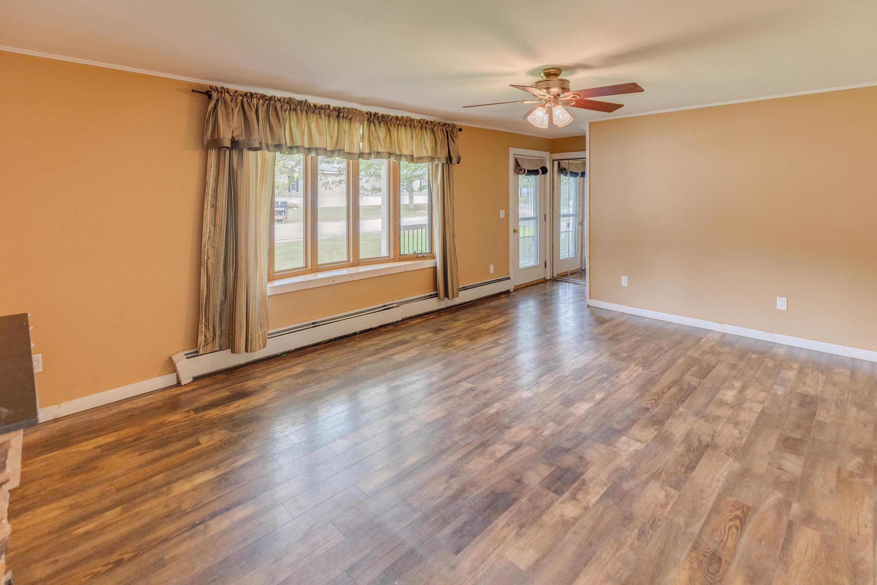 Homes for sale in Lincoln, NH | 6 Goodbout Rd, Lincoln, NH 03251 | MLS# 5047557