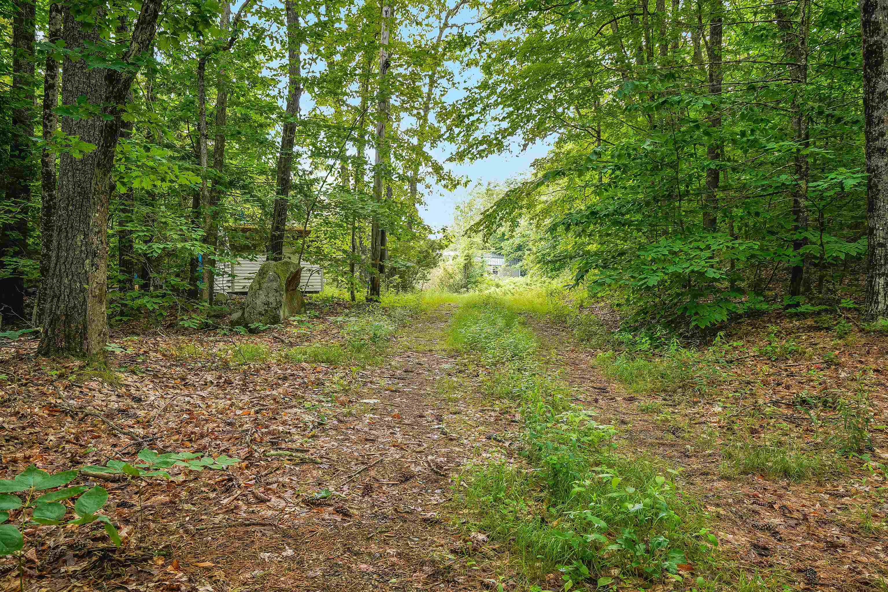 Homes for sale in Webster, NH | 231 Mutton Rd, Webster, NH 03303 | MLS# 5047597