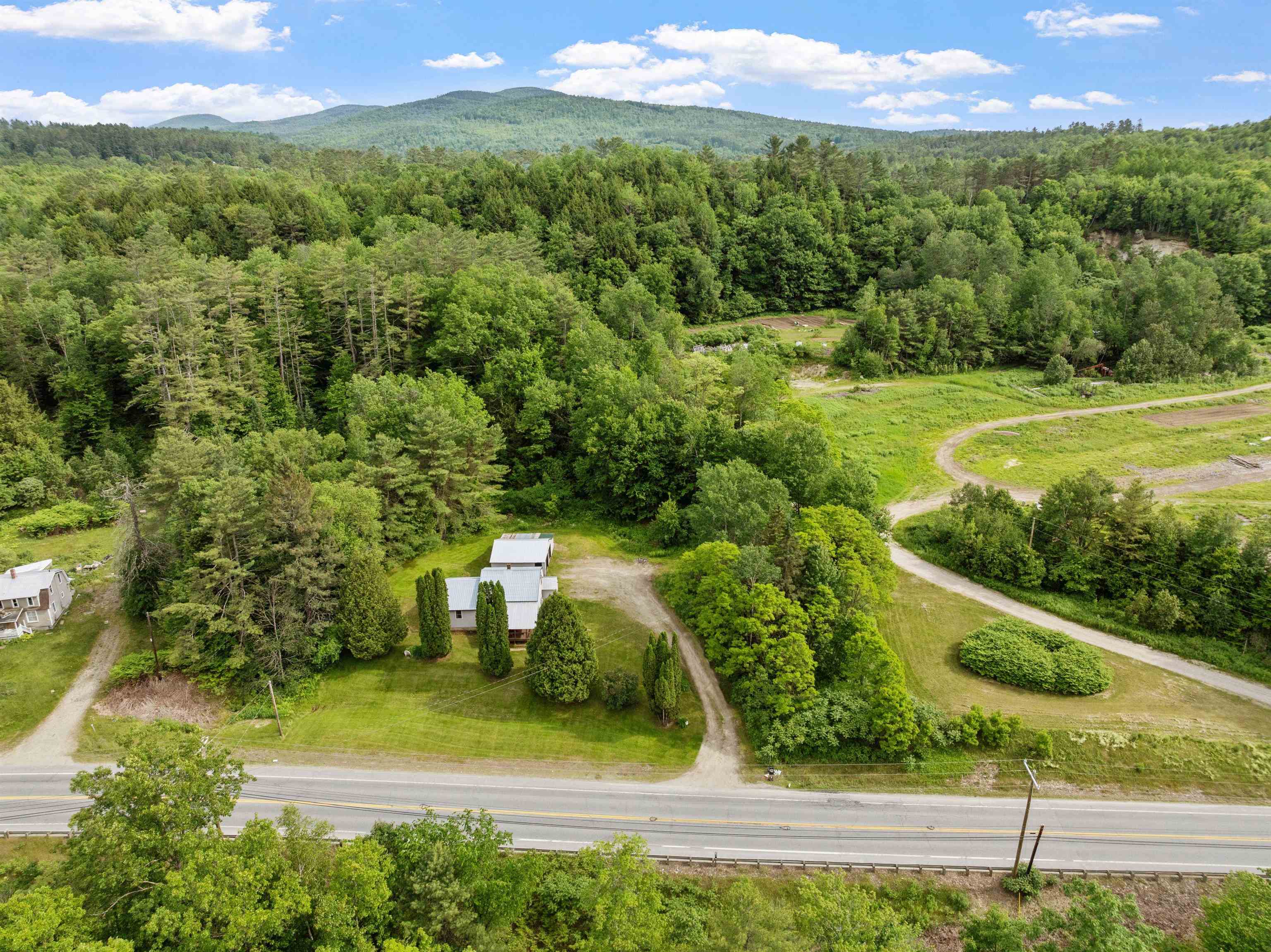 79 West End Rd, Landaff, NH 03585