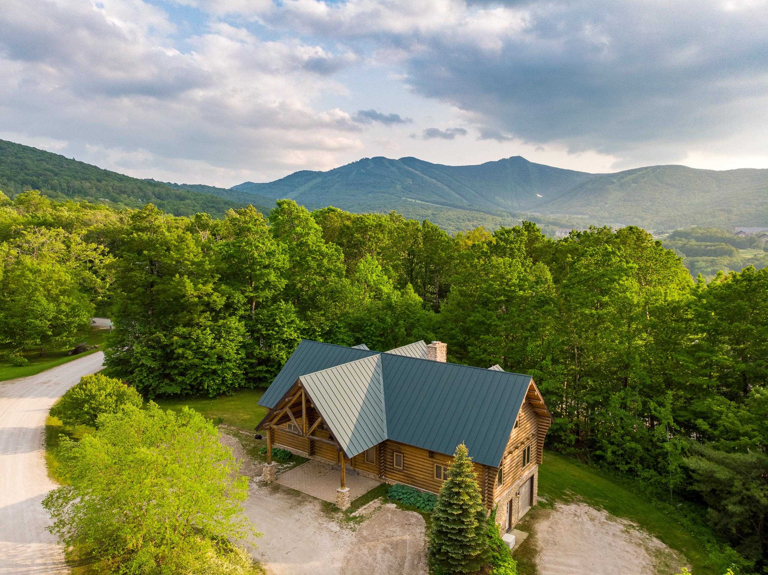 Homes for sale in Killington, VT | 37 High Mountain Rd, Killington, VT 05751 | MLS# 5047763