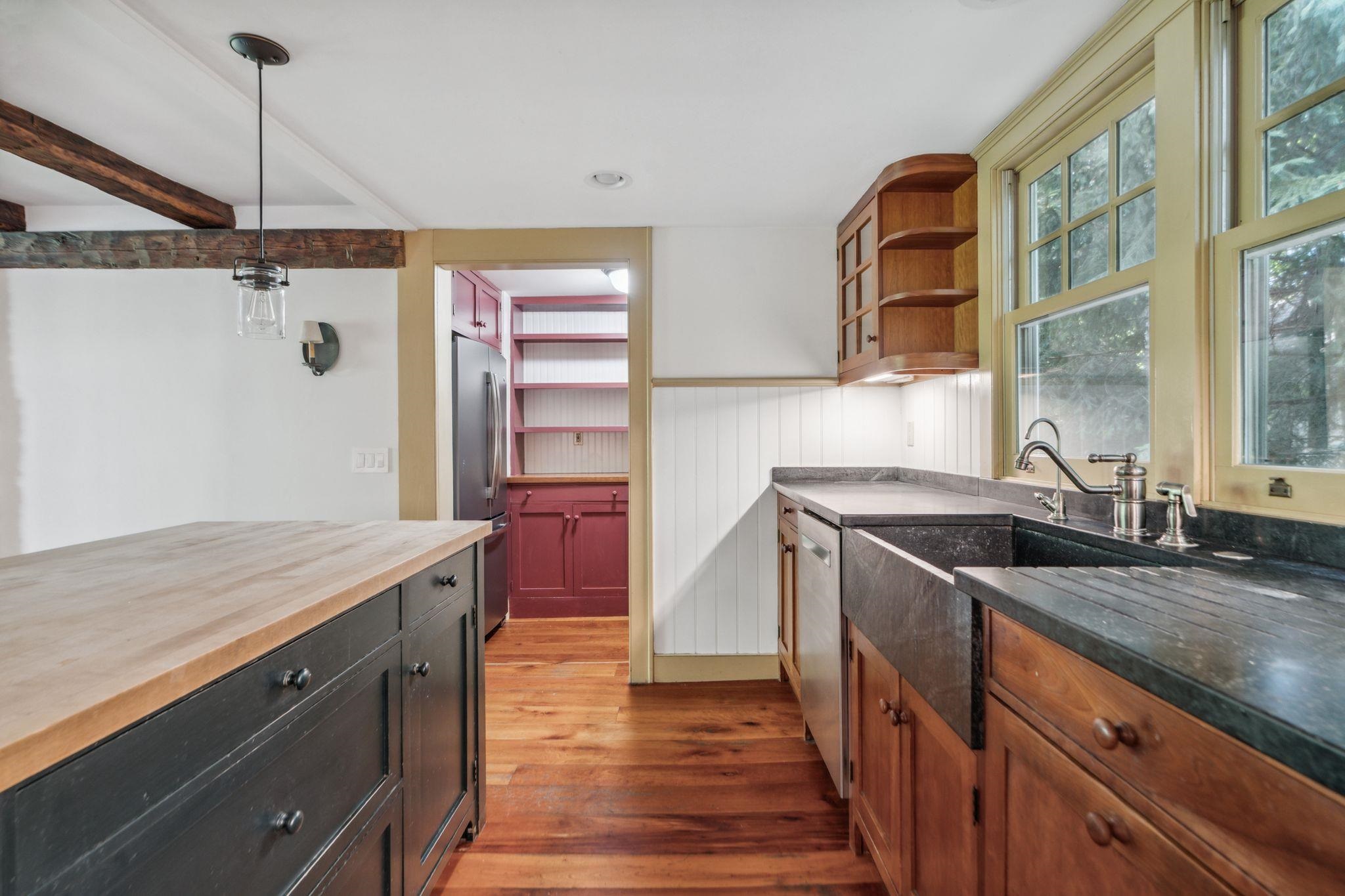 Kitchen looking on pantry area