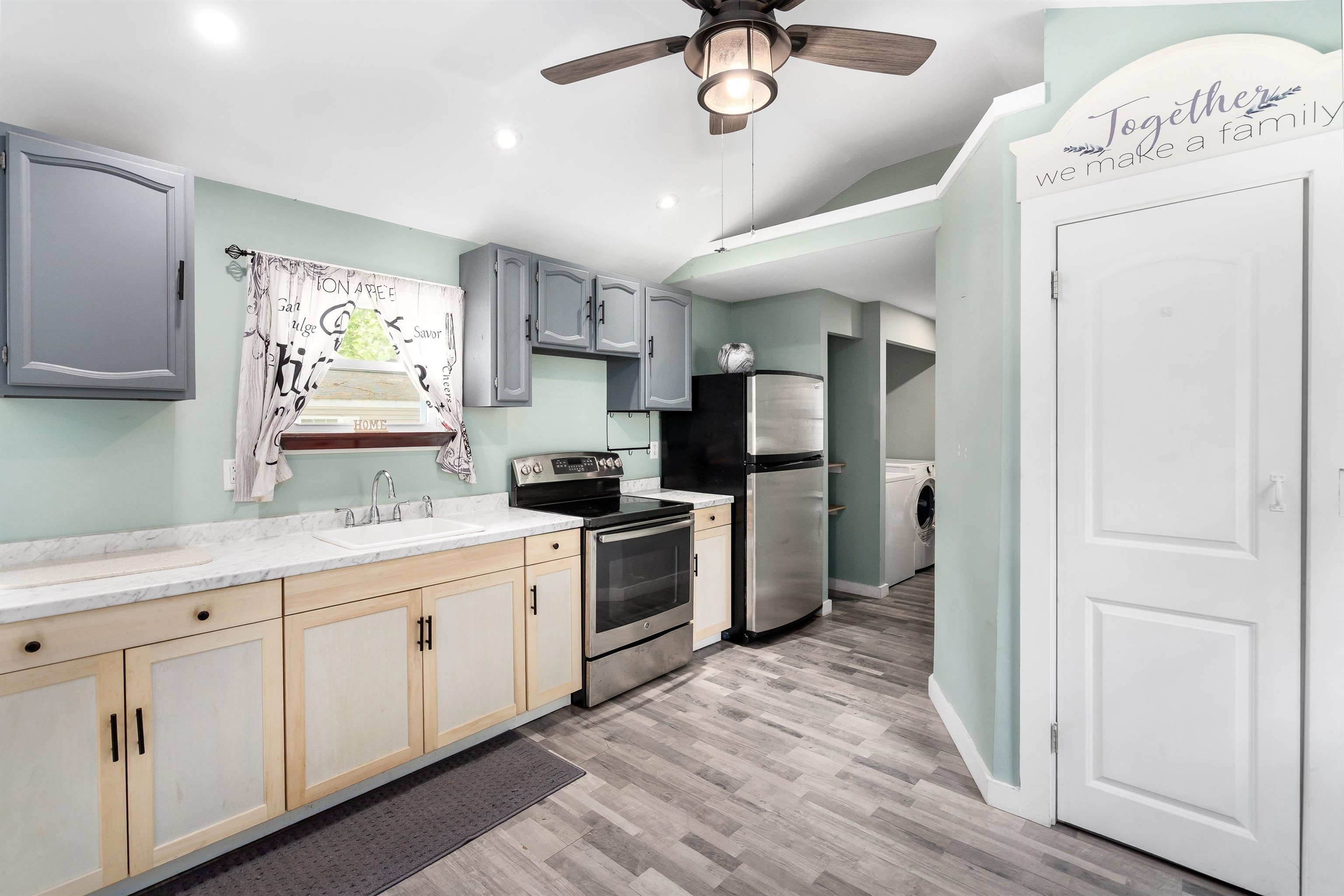 Homes for sale in Allenstown, NH | 8 Bush Ave, Allenstown, NH 03275 | MLS# 5048027