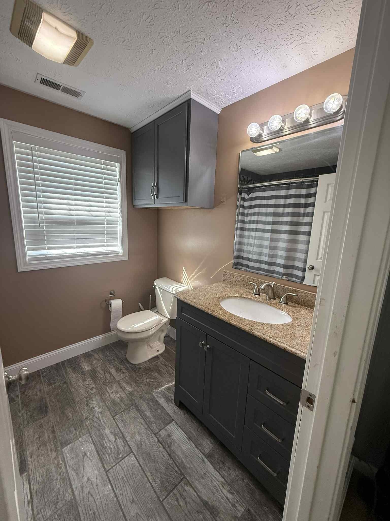 Homes for sale in Manchester, NH | 612 Megan Rd, Manchester, NH 03109 | MLS# 5048191