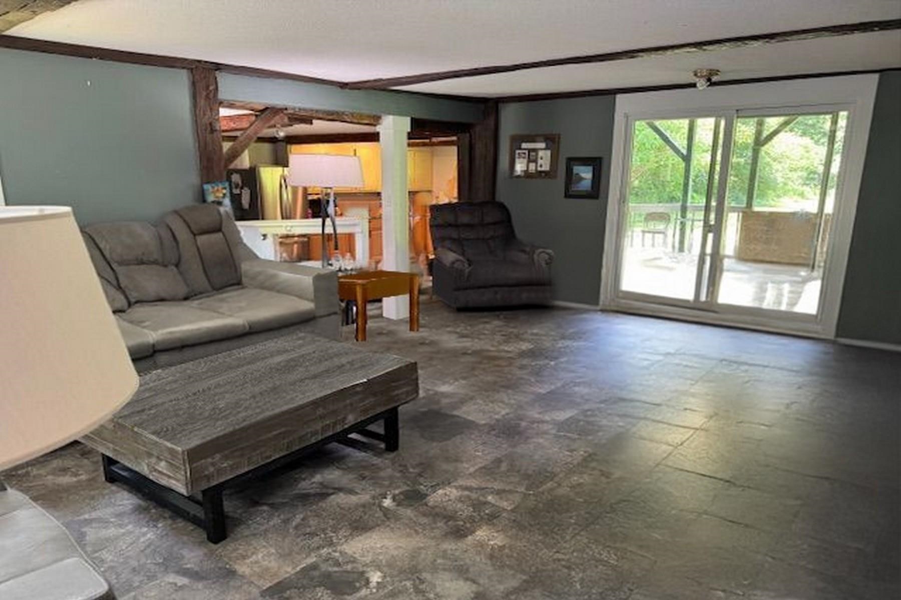 Homes for sale in Poultney, VT | 809 Gorhamtown Rd, Poultney, VT 05764 | MLS# 5048208