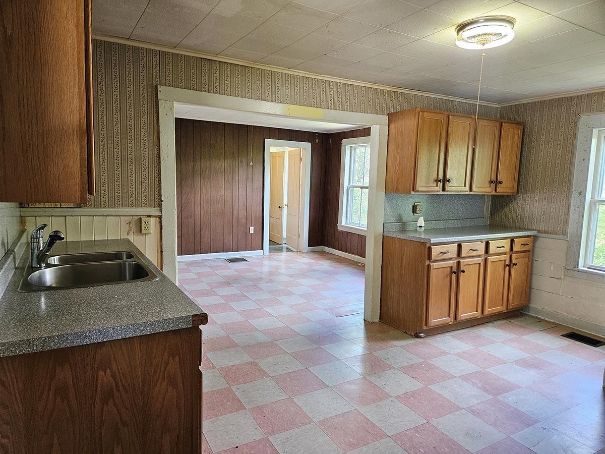 Homes for sale in Richford, VT | 60 Powell St, Richford, VT 05476 | MLS# 5048215