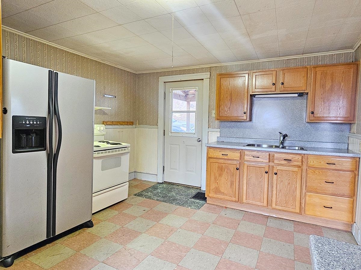 Homes for sale in Richford, VT | 60 Powell St, Richford, VT 05476 | MLS# 5048215