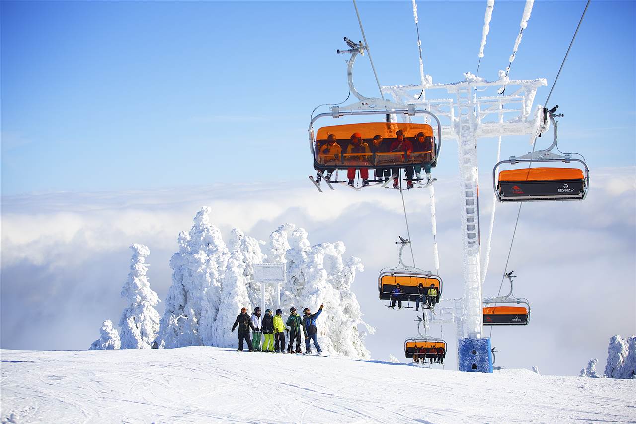 Lifts with a view 23502946