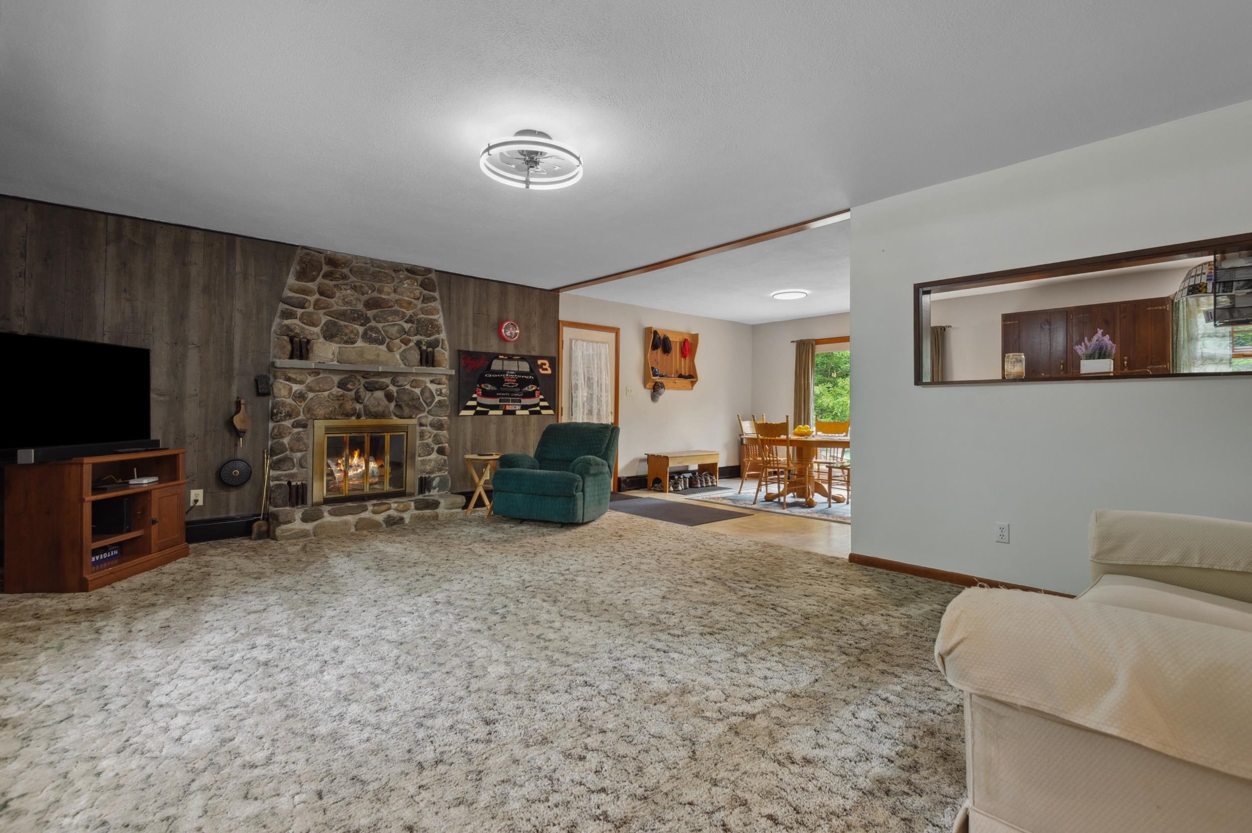 Homes for sale in Shelburne, NH | 13 Seyah Rd, Shelburne, NH 03581 | MLS# 5048262