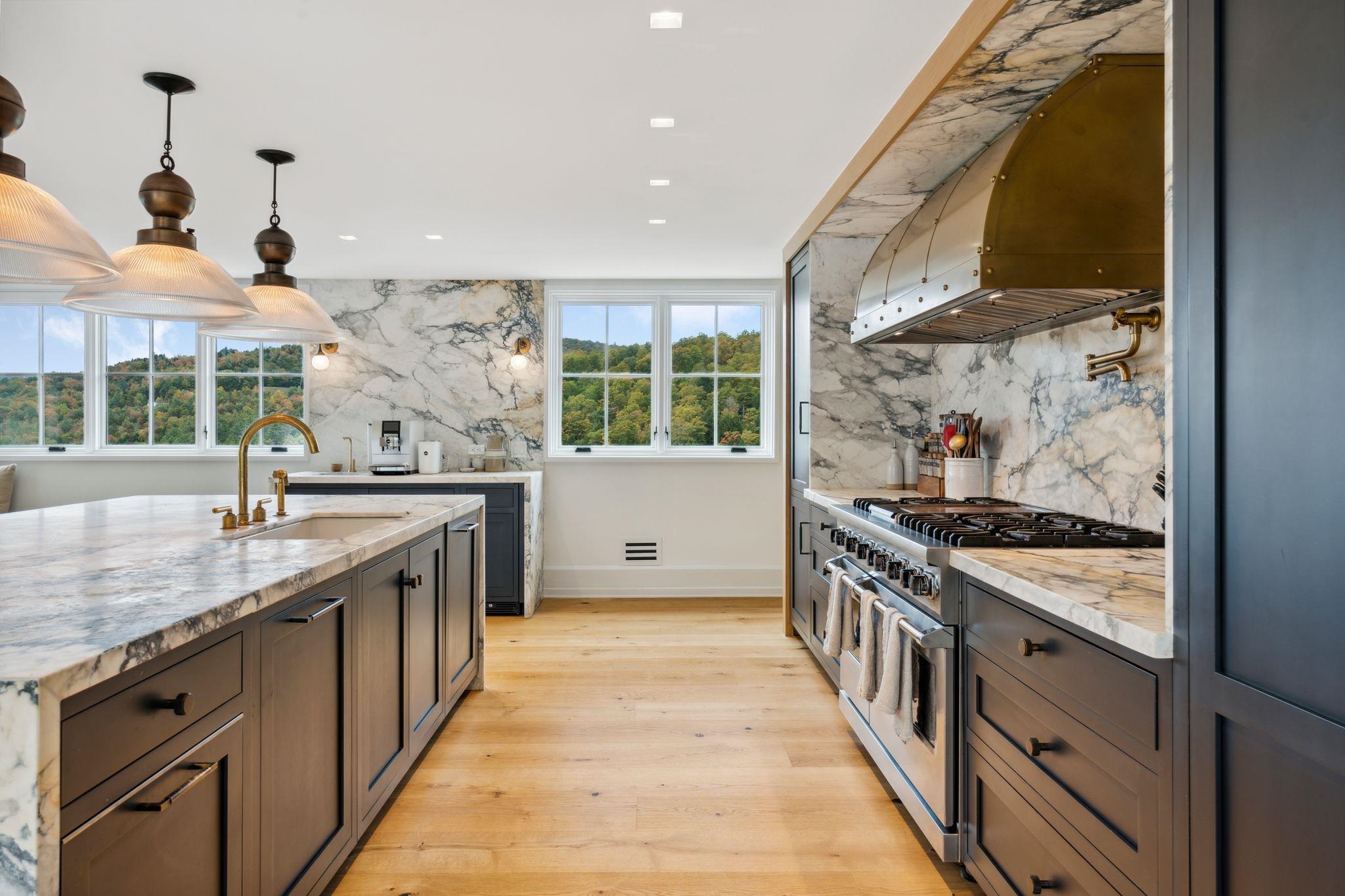 Homes for sale in Barnard, VT | 3147 Mount Hunger Rd, Barnard, VT 05031 | MLS# 5048304