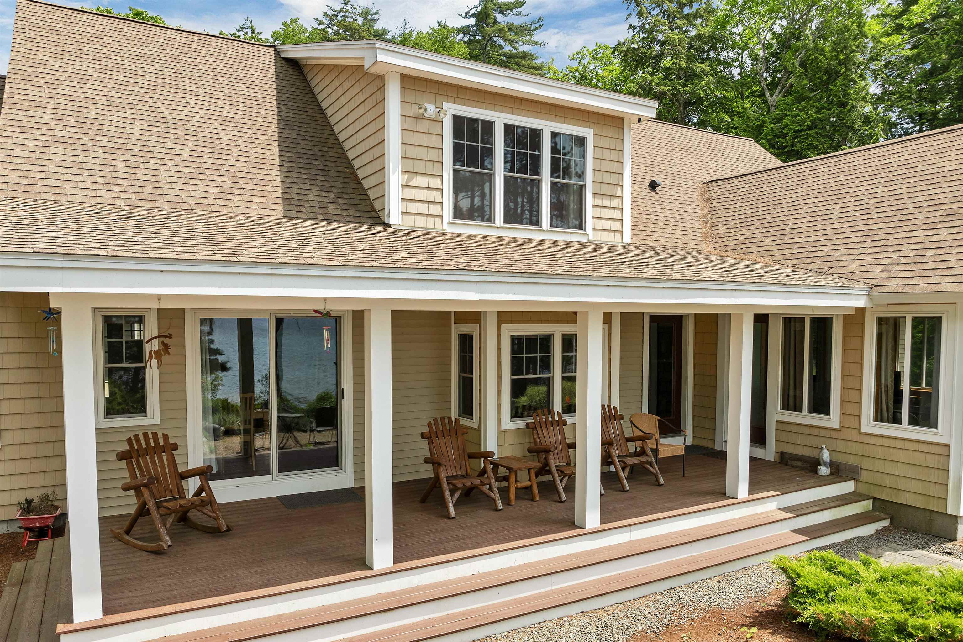 Homes for sale in New Durham, NH | 9 Country Ln, New Durham, NH 03855 | MLS# 5048368