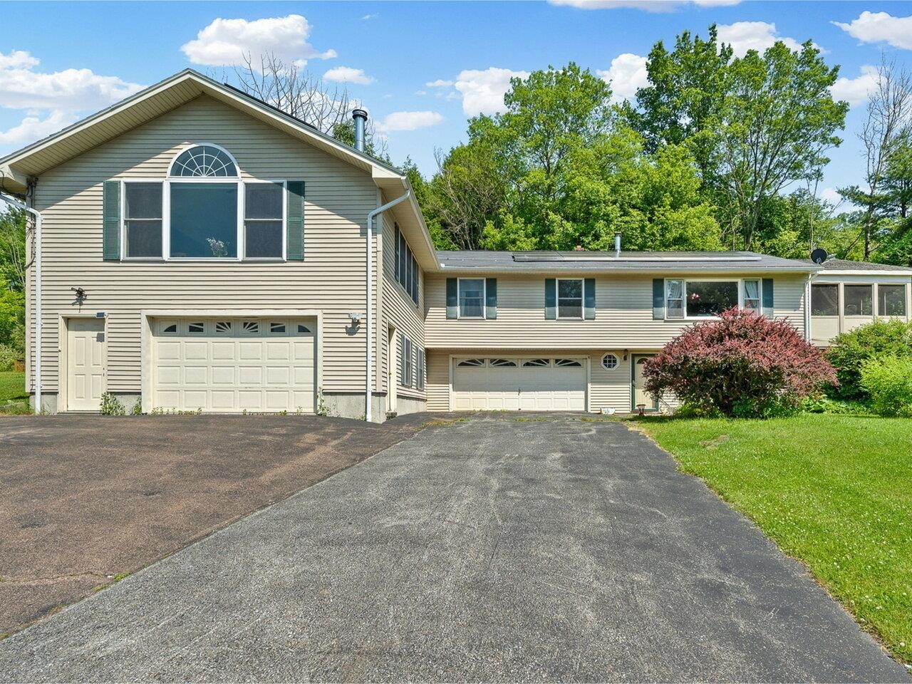 Homes for sale in Monkton, VT | 3825 Silver St, Monkton, VT 05469 | MLS# 5048406